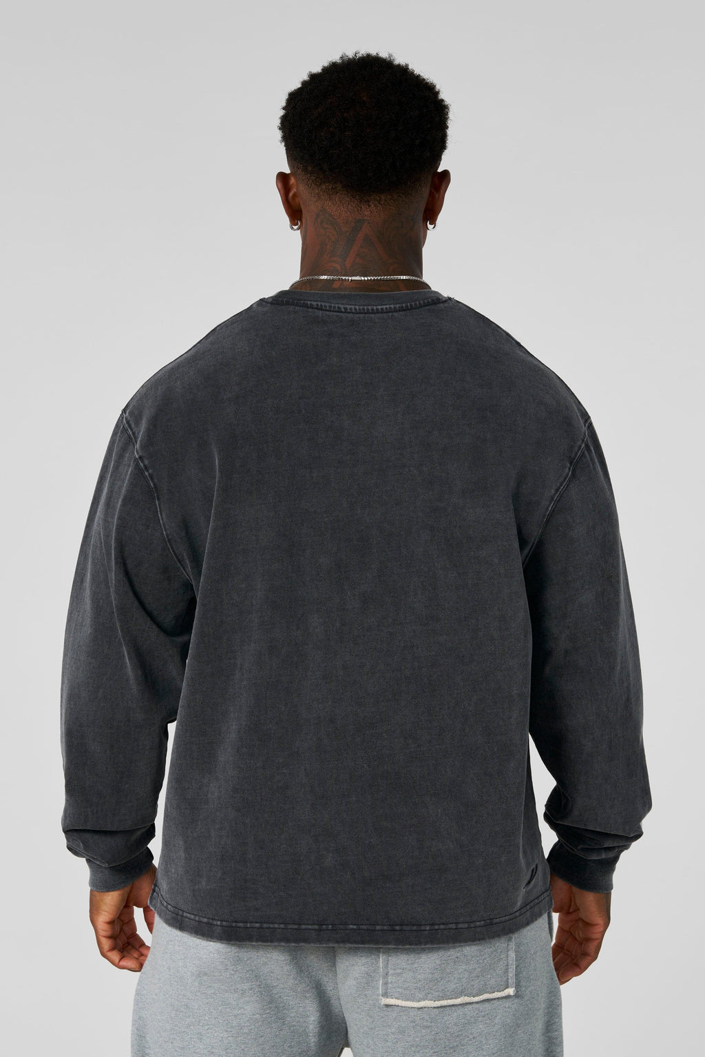 8001 - Elevated Essentials - Longsleeves — imagem 5