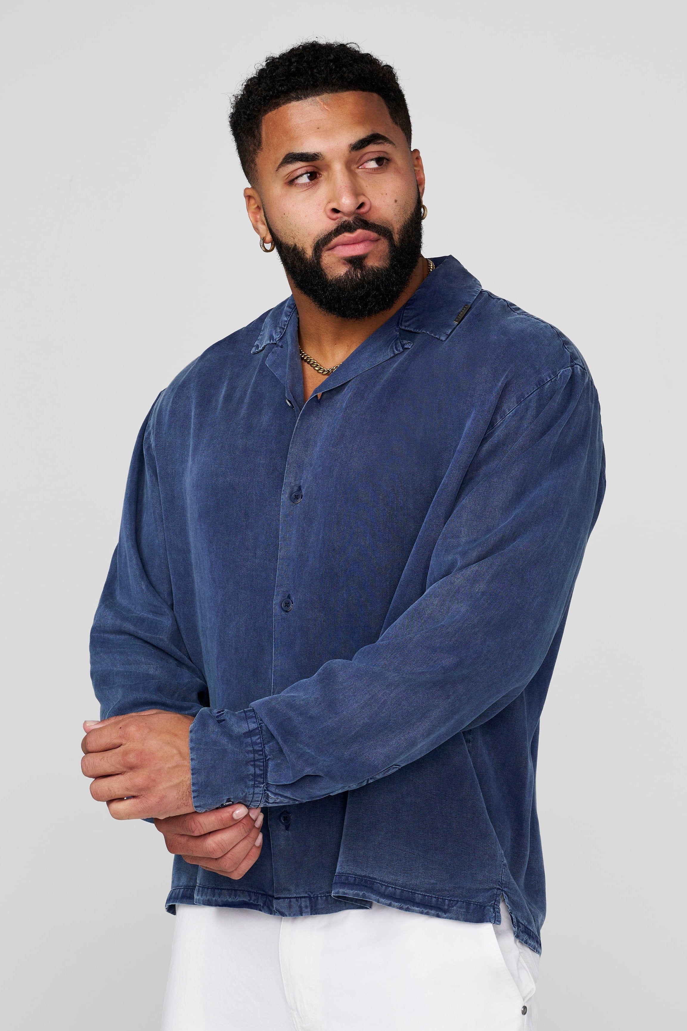 8053 - Flowy Button-ups — imagem 1