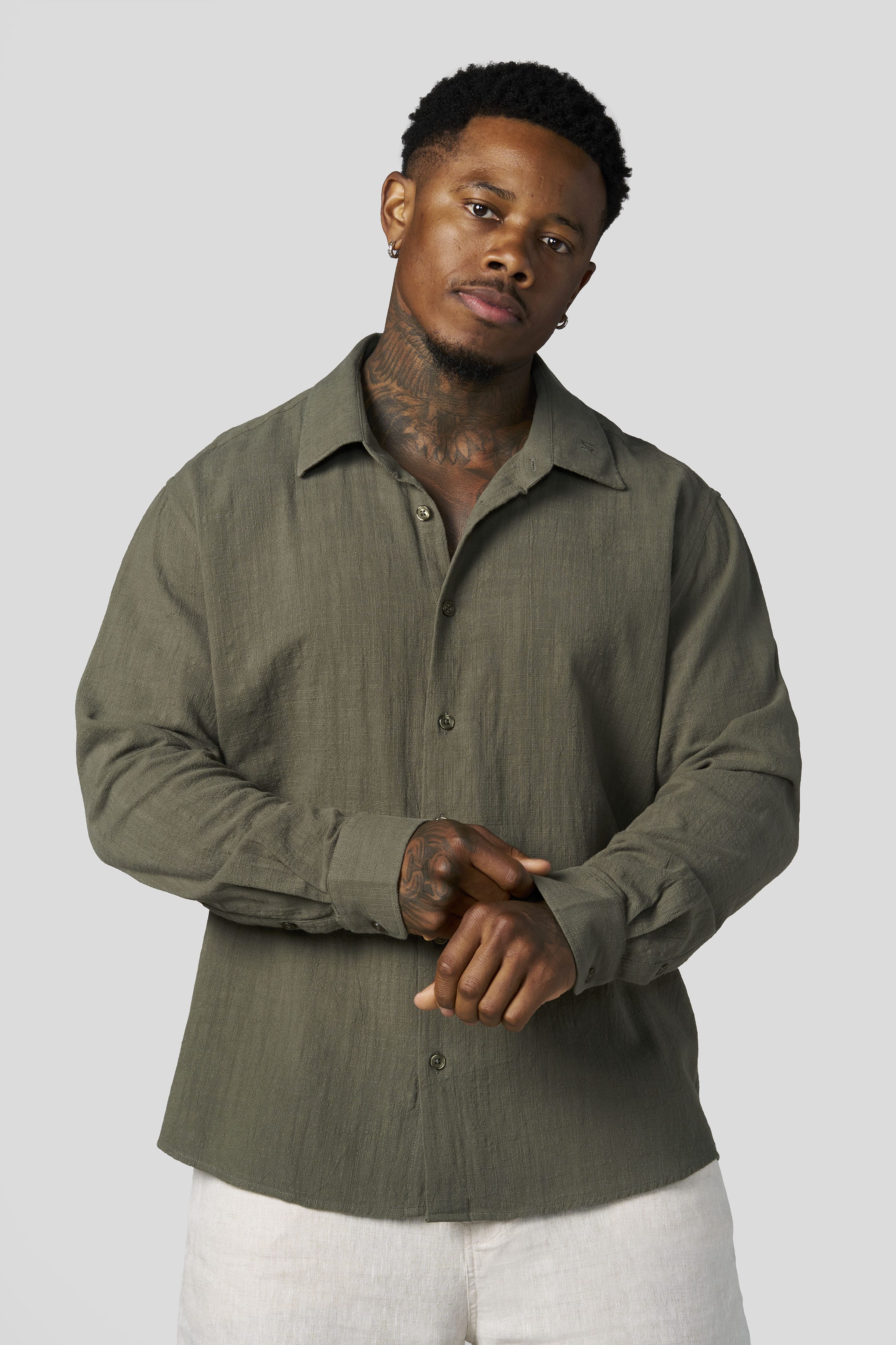 8095 - Cotton Linen Button-Ups — imagem 11