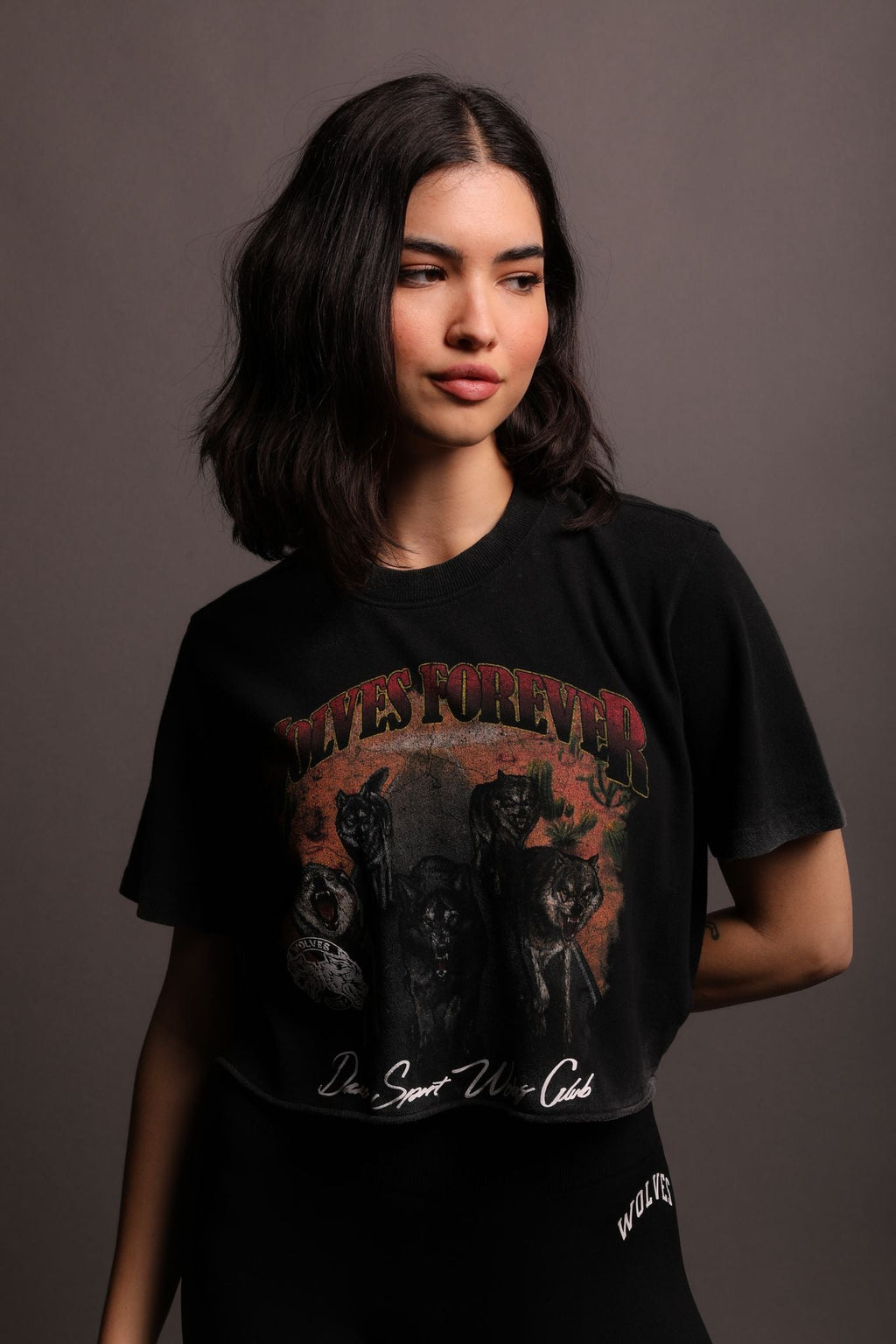 Run Free "Premium Vintage" (Cropped) Tee in Black - imagem 10