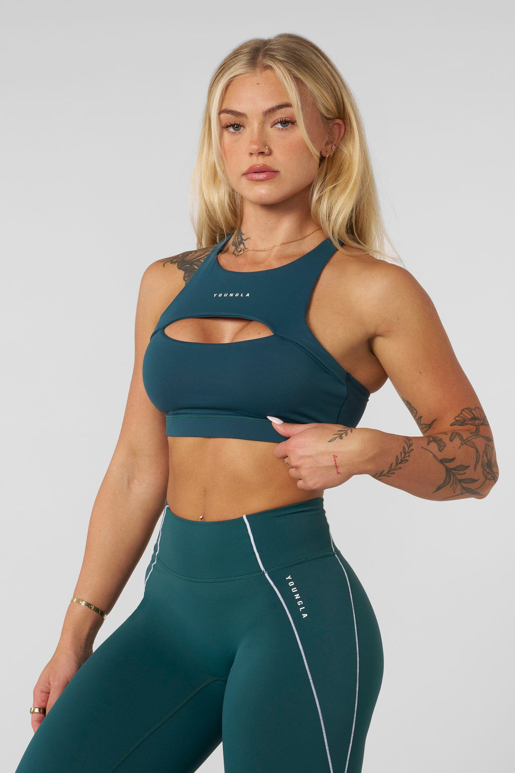 W365 - Elevate cut-out bra — imagem 6