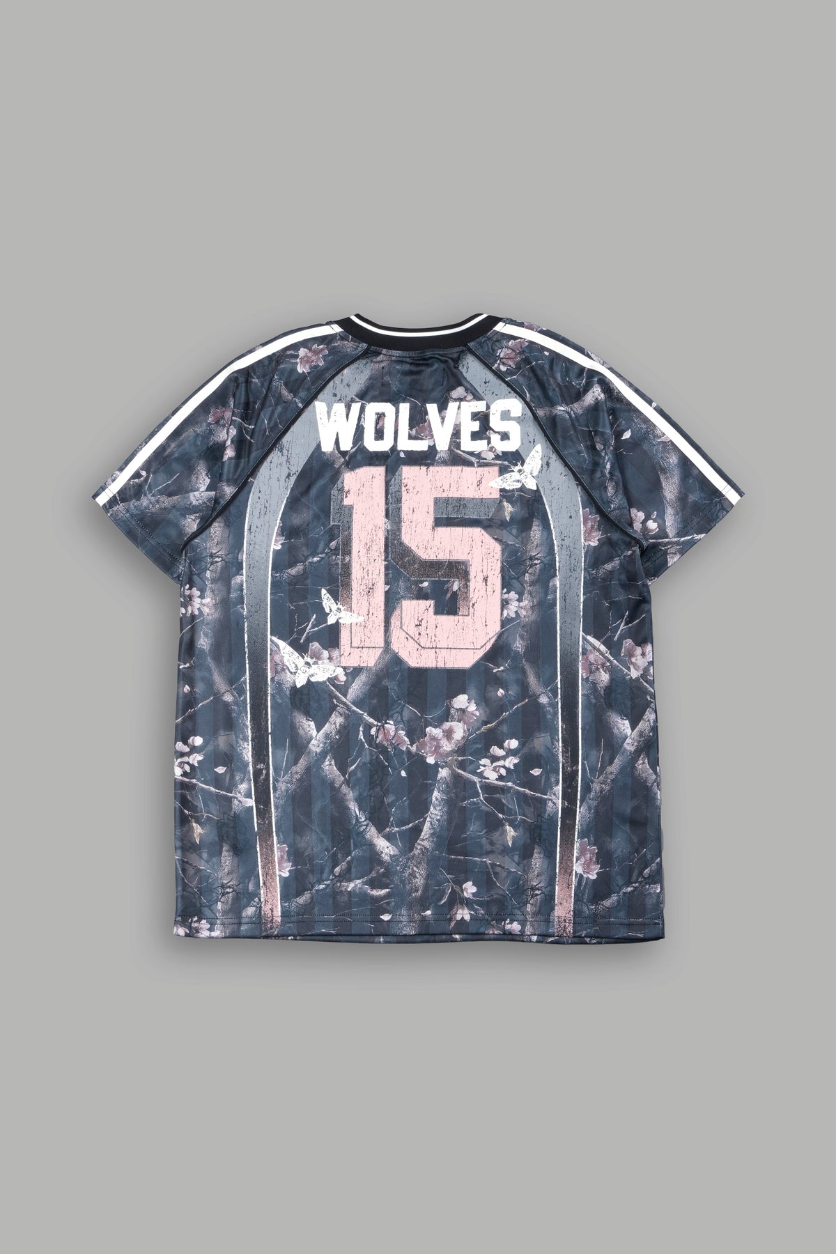 She Wolves Club She Oversized Soccer Jersey In All Of Us Camo - imagem 5