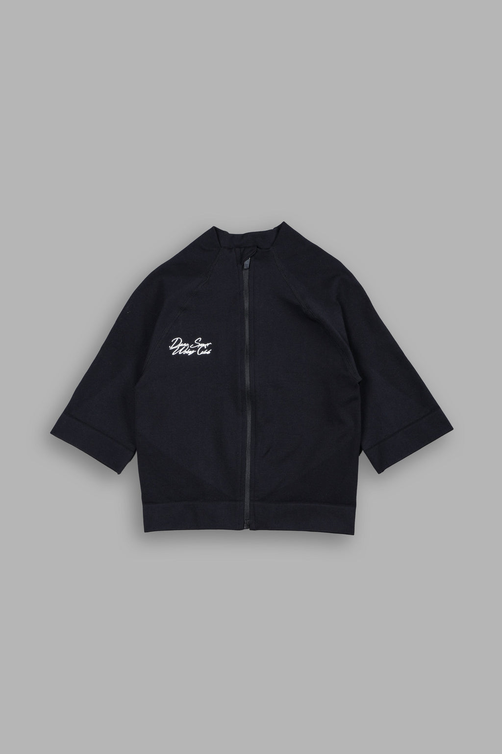 Written In Stone "Everson Seamless" Yasmin S/S Zip Top in Black — imagem 3