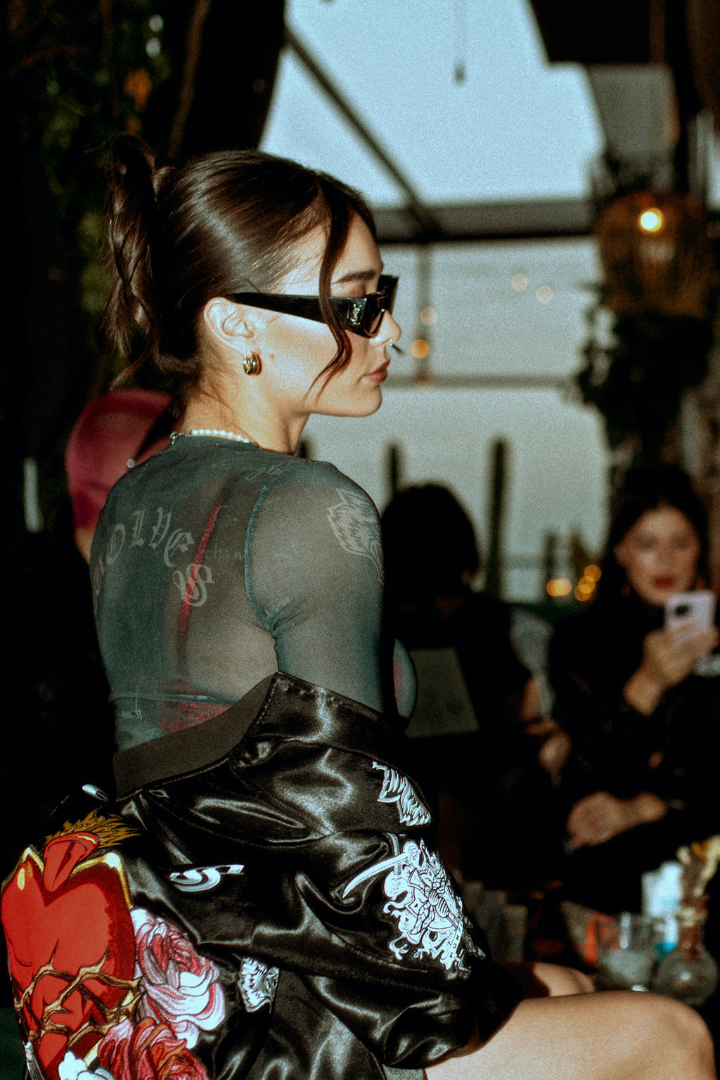Darc Devotion "Shea" Mesh L/S Top in La Sangre — imagem 3