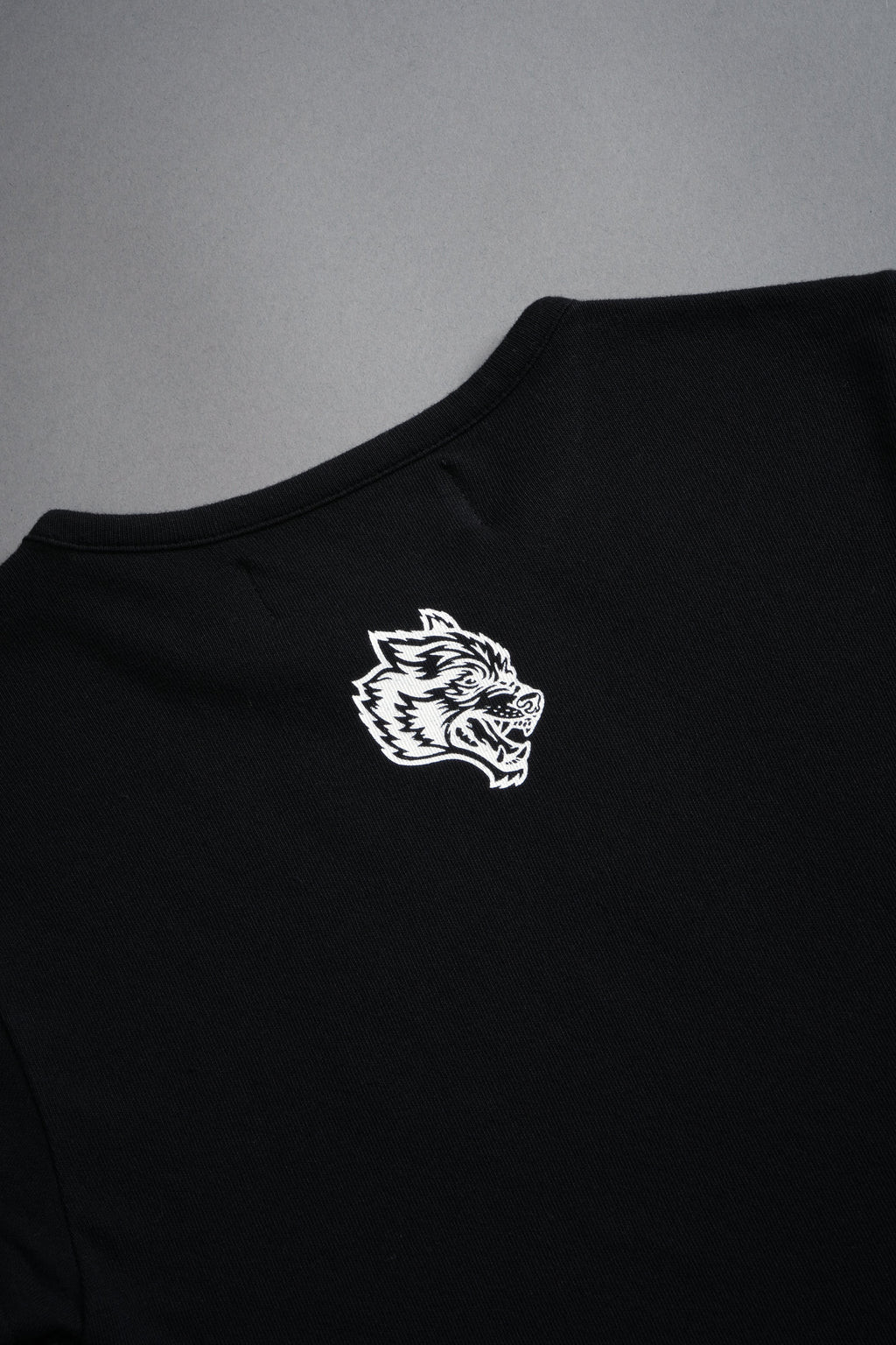 Memento Amore "Baby" Tee in Black — imagem 9
