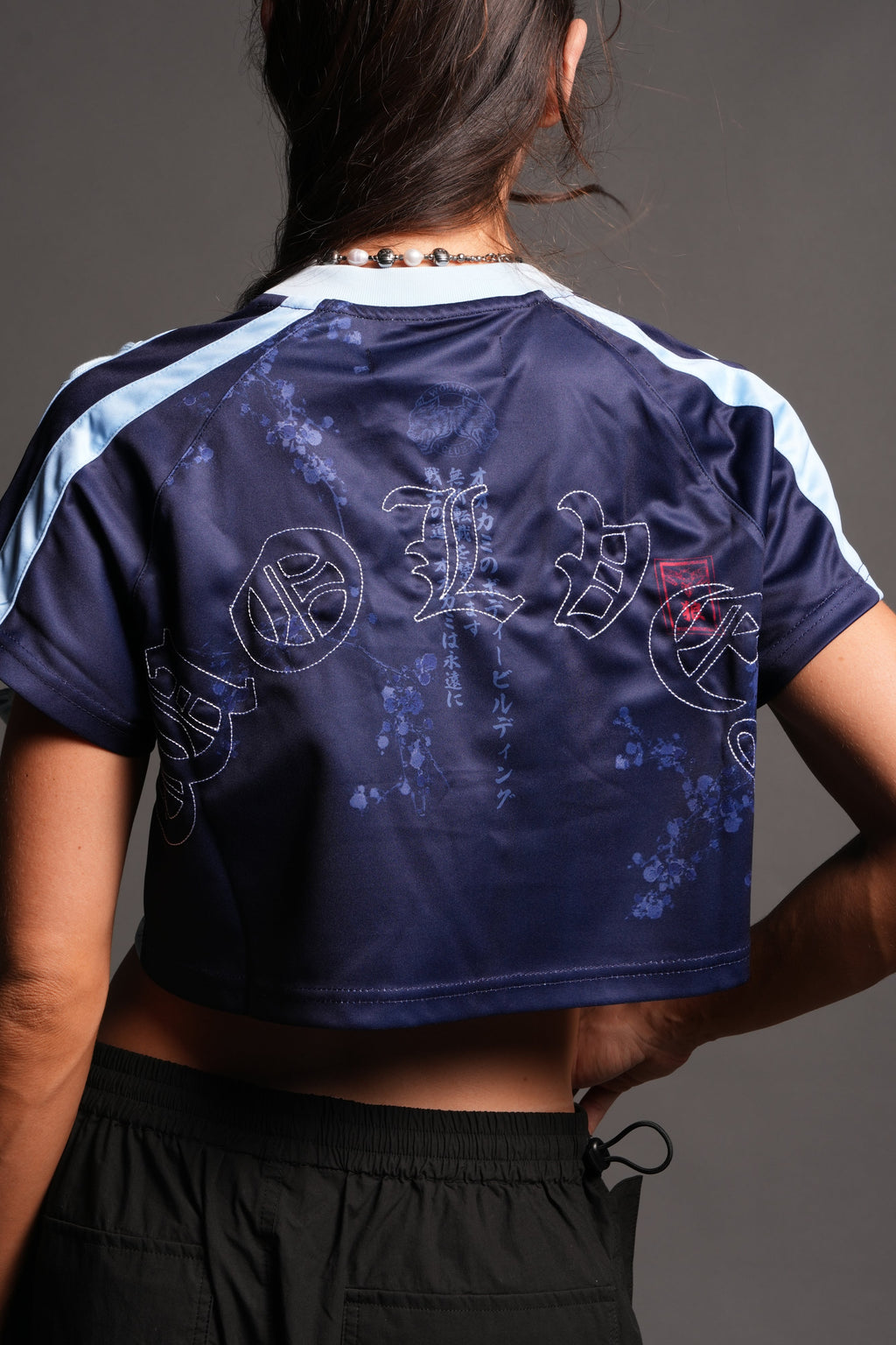 She Wave She Laced Crop Jersey Top in La Blue — imagem 2