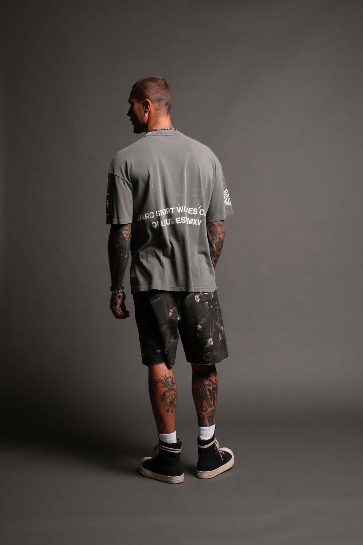 Club Core Premium Oversized Tee In Slate Gray - imagem 6