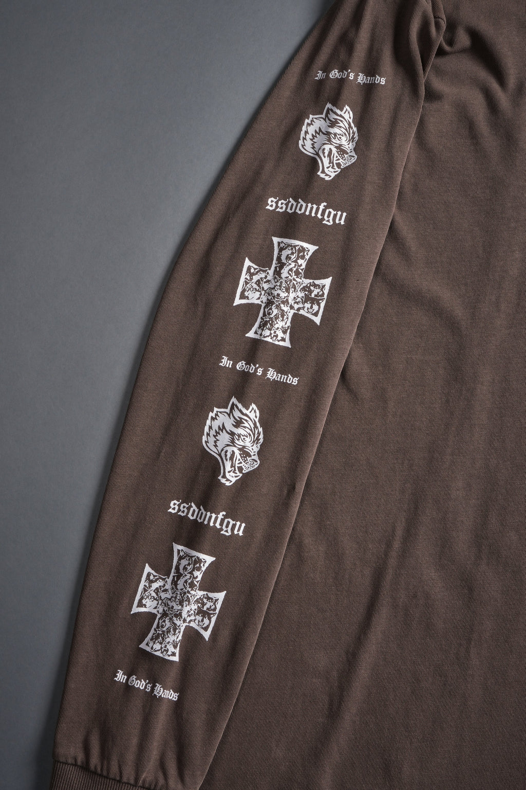 Iron Wolf Pack "Premium" L/S Tee in Mojave Brown - imagem 8