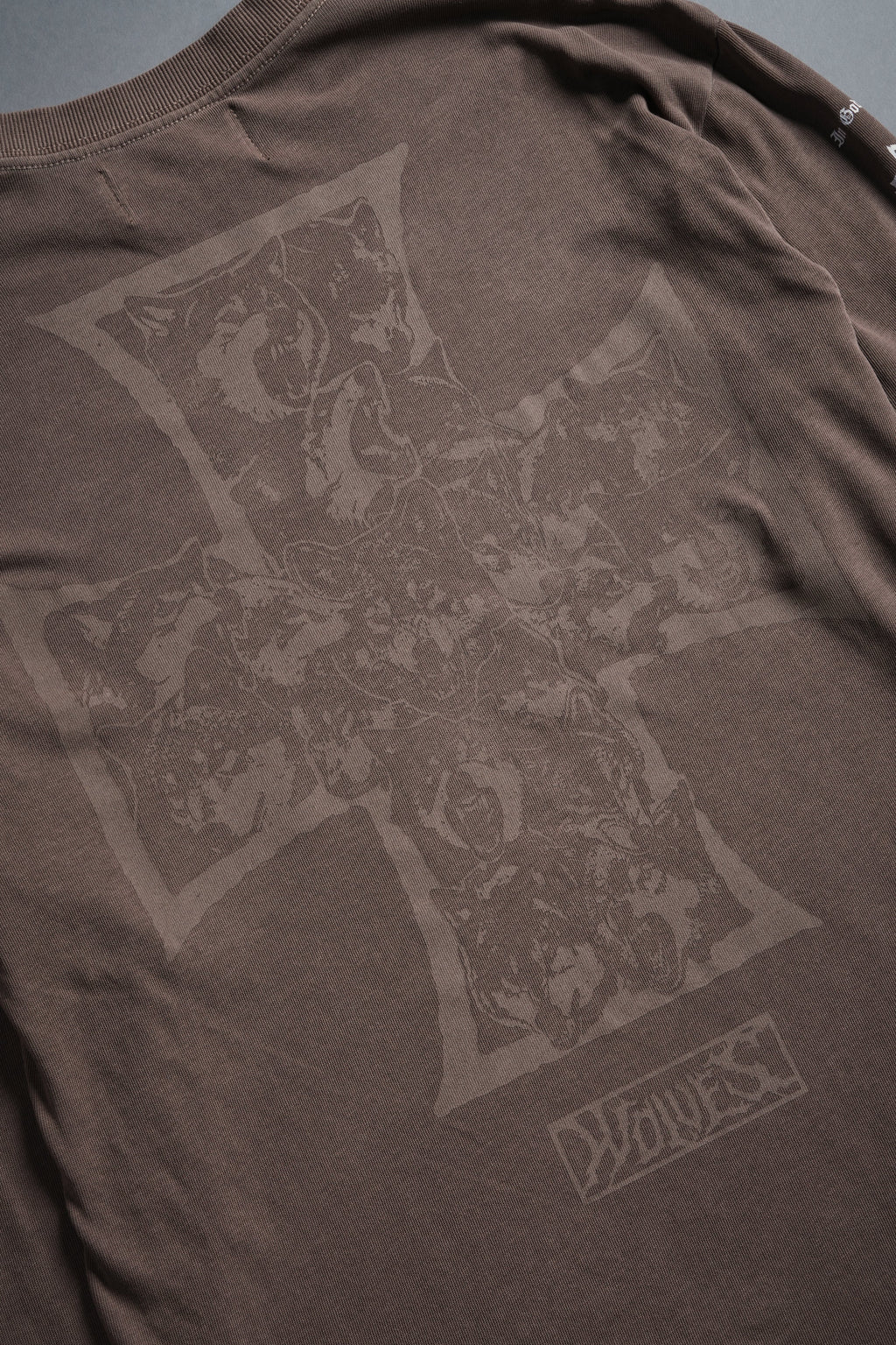 Iron Wolf Pack "Premium" L/S Tee in Mojave Brown - imagem 7