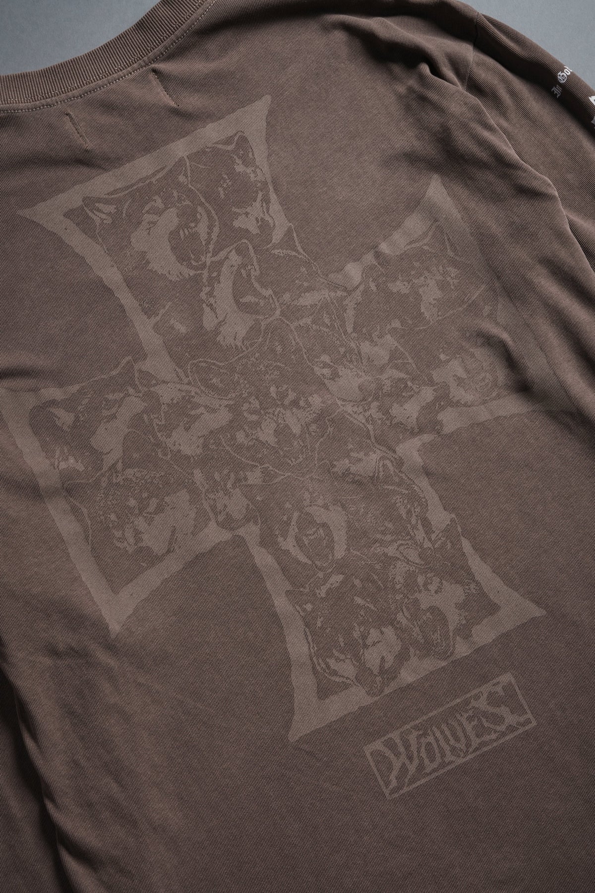 Iron Wolf Pack "Premium" L/S Tee in Mojave Brown - imagem 7