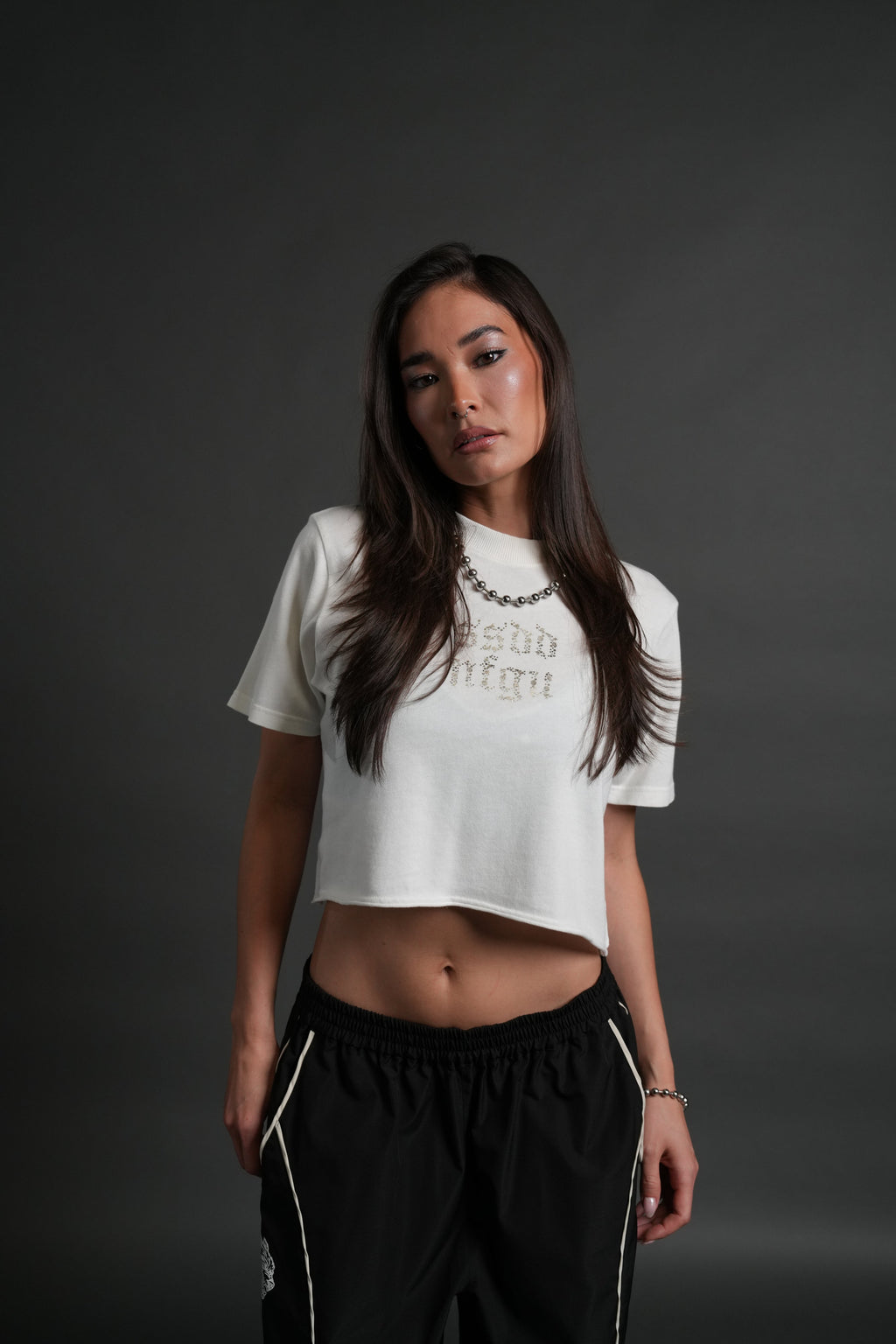 Crystal Code "Premium" Oversized (Cropped) Tee in Cream — imagem 1