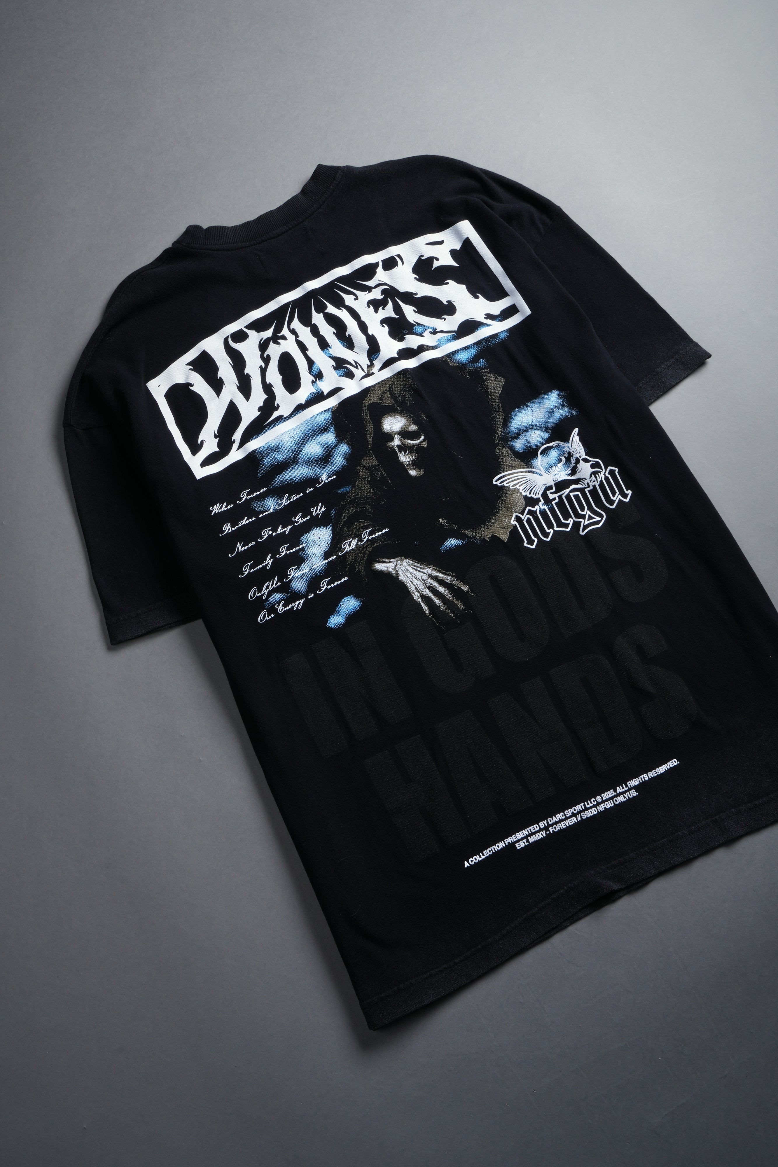 Deliver Us From Evil "Premium" Oversized Tee in Black — imagem 17