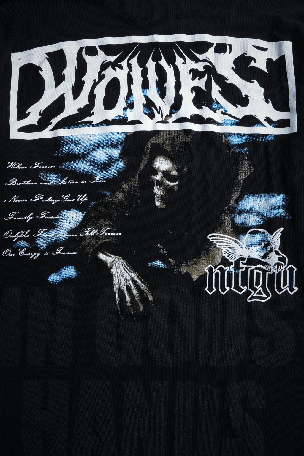 Deliver Us From Evil "Premium" Oversized Tee in Black — imagem 15