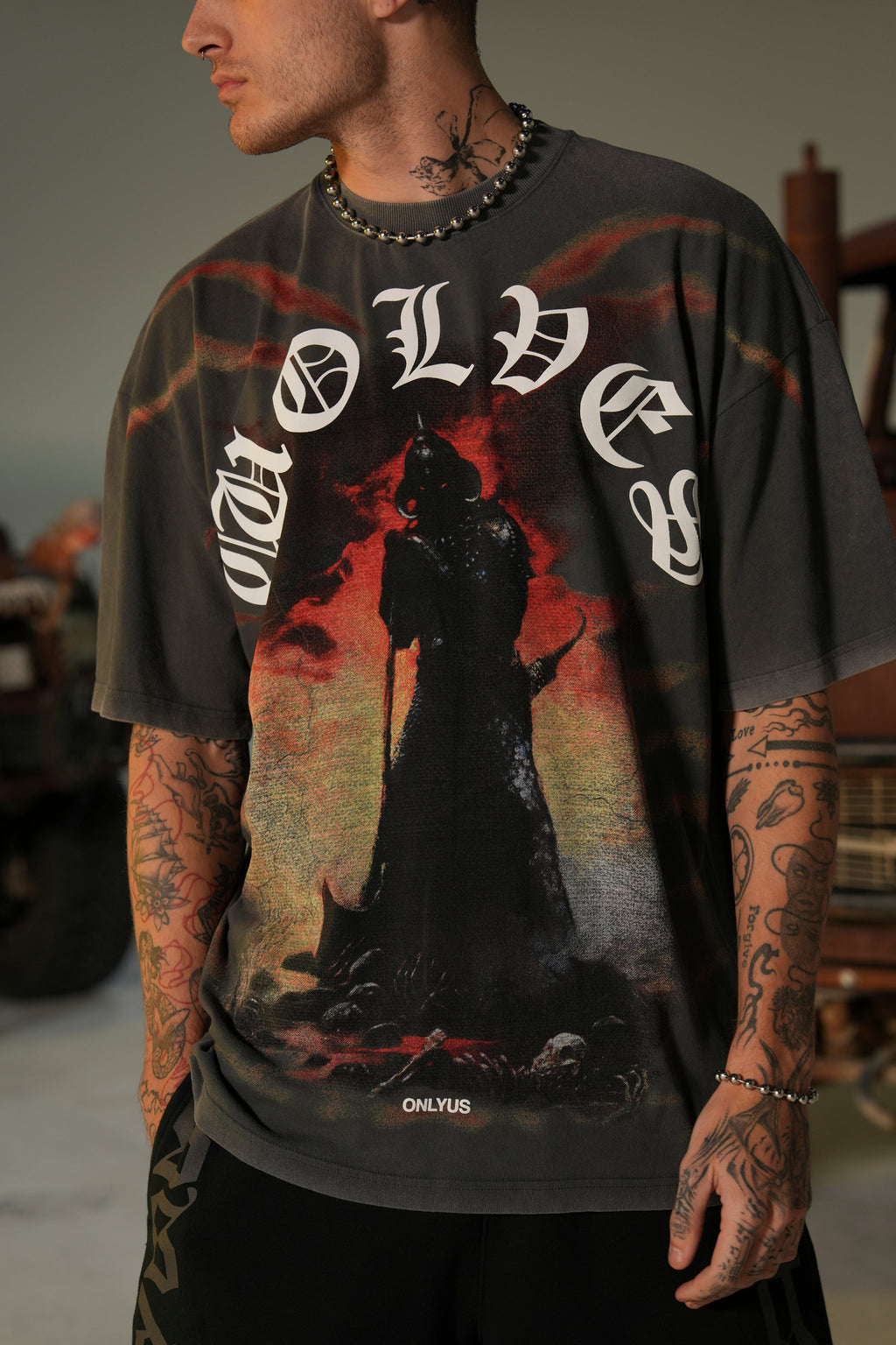 Conquer "Premium" Oversized Tee in Wolf Gray — imagem 5