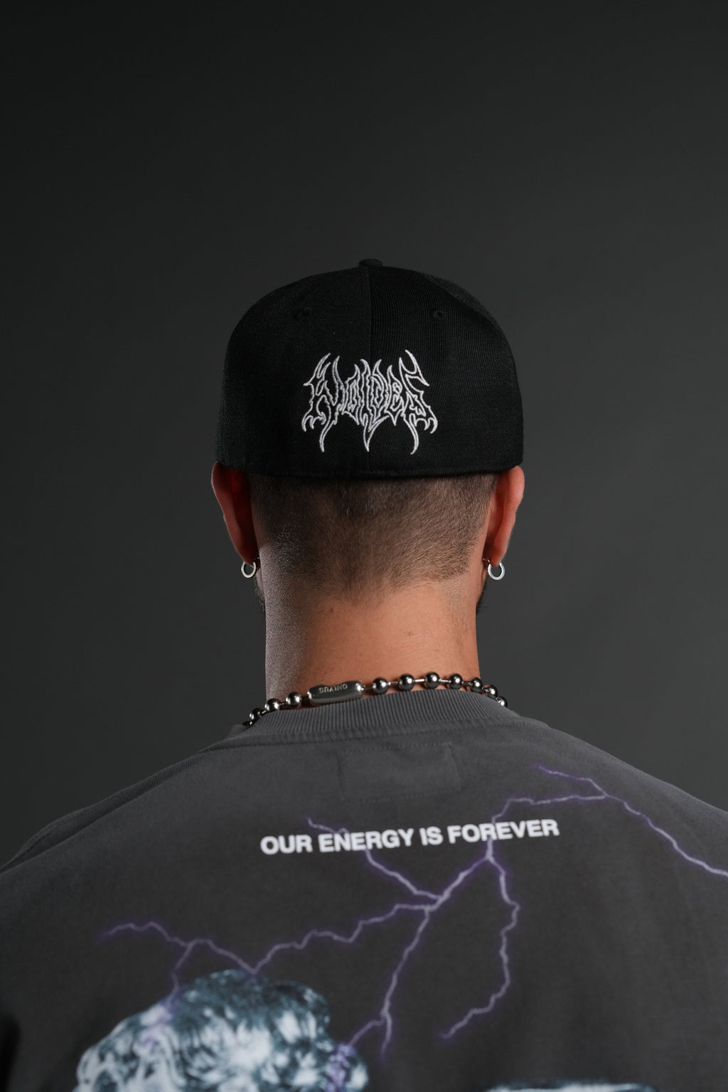 Finite Flame Fitted Cap in Black — imagem 4
