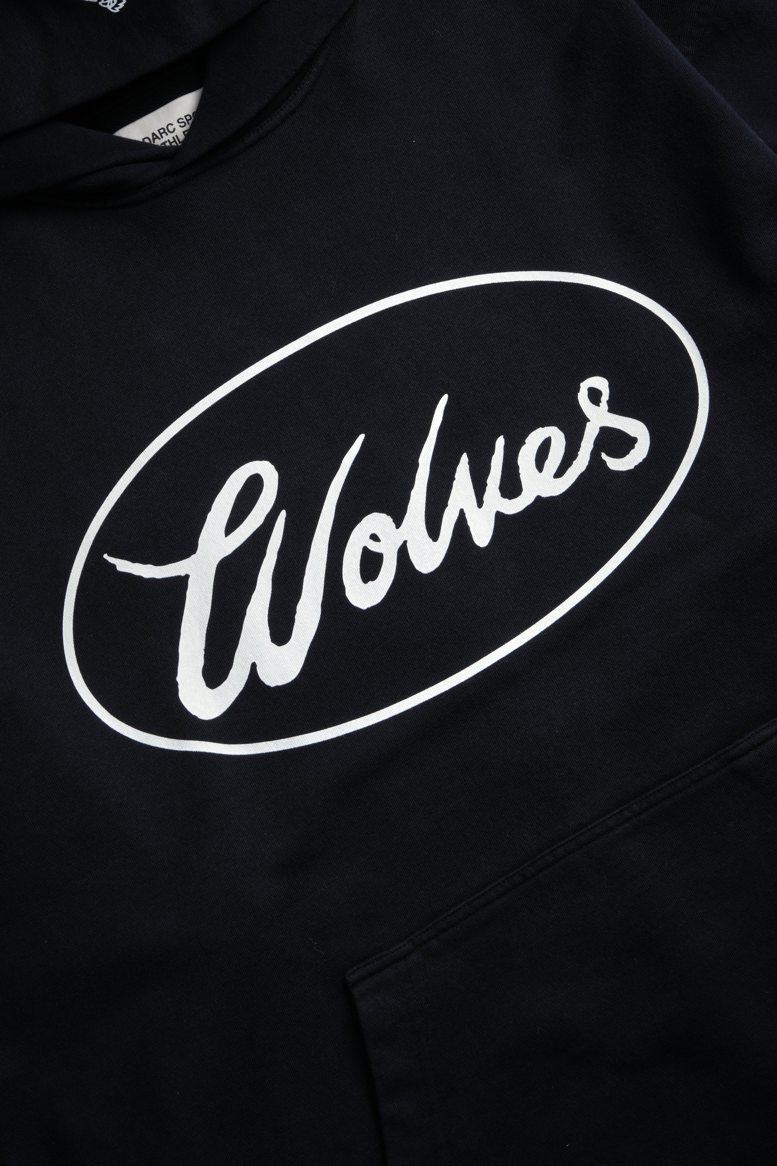 True to Our Core "Moaty" Hoodie in Black Drift Wash — imagem 9