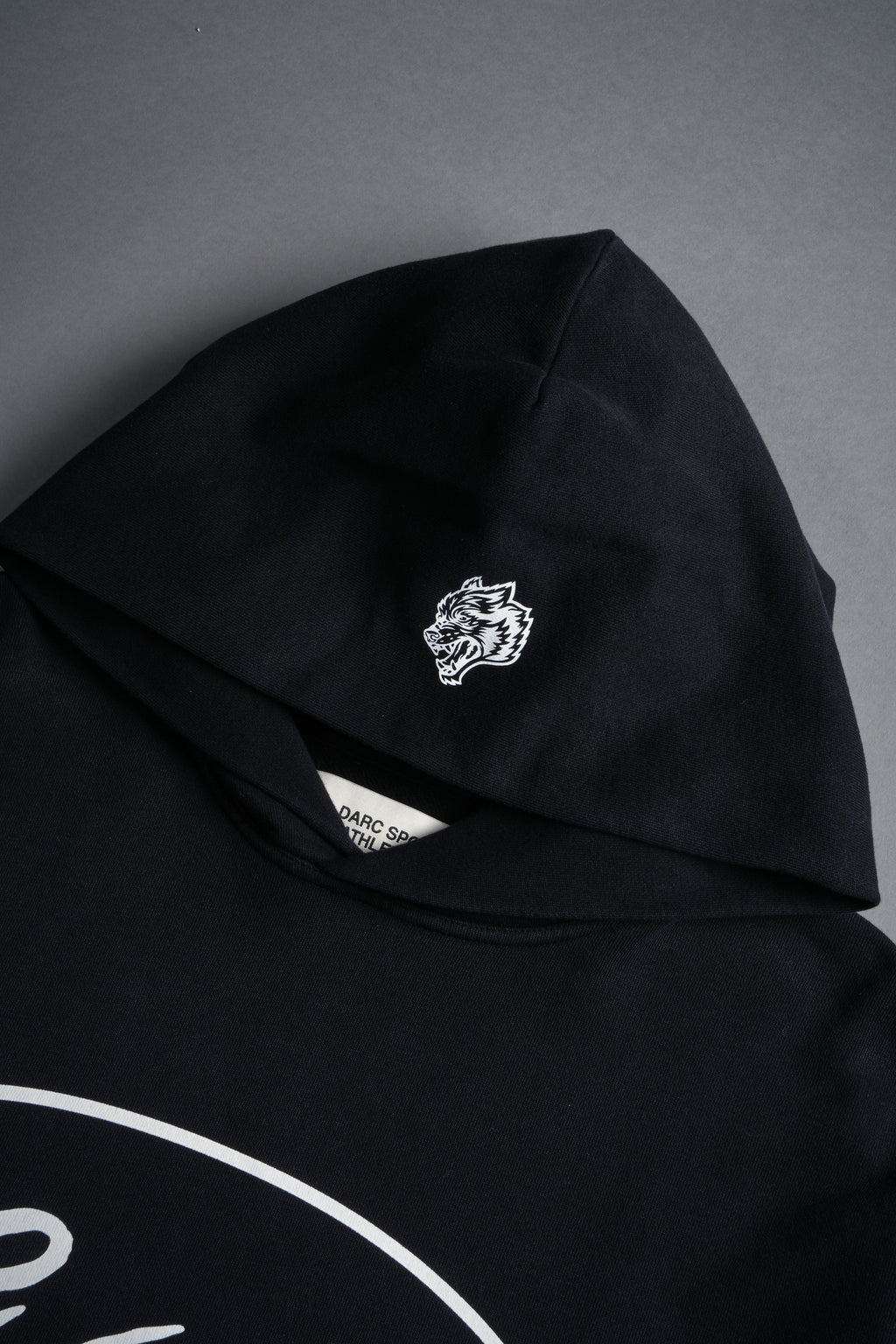 True to Our Core "Moaty" Hoodie in Black Drift Wash — imagem 10