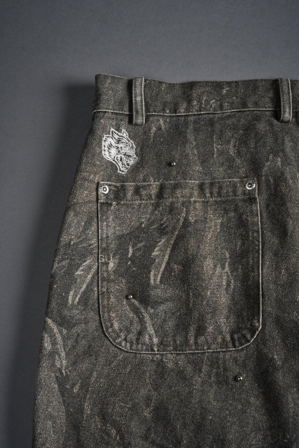 Studded Wolves Chopper Hoffa V2 Pants in Vintage Norse Camo — imagem 12