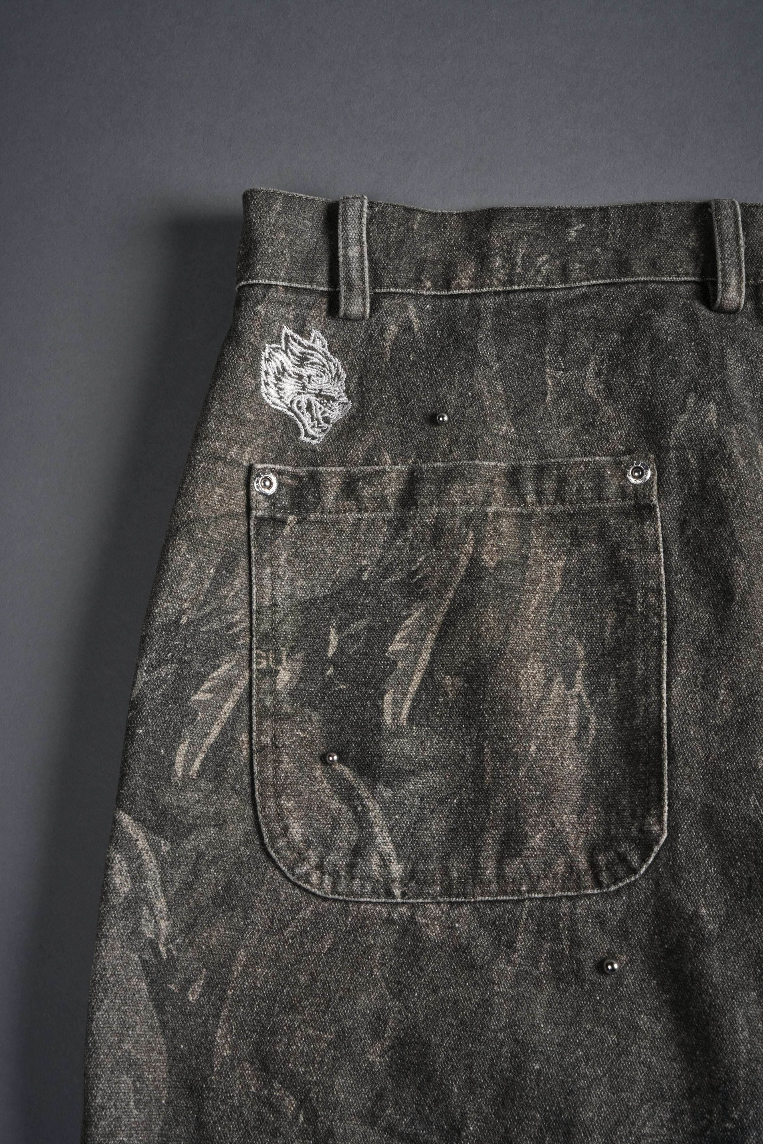 Studded Wolves Chopper Hoffa V2 Pants in Vintage Norse Camo — imagem 12
