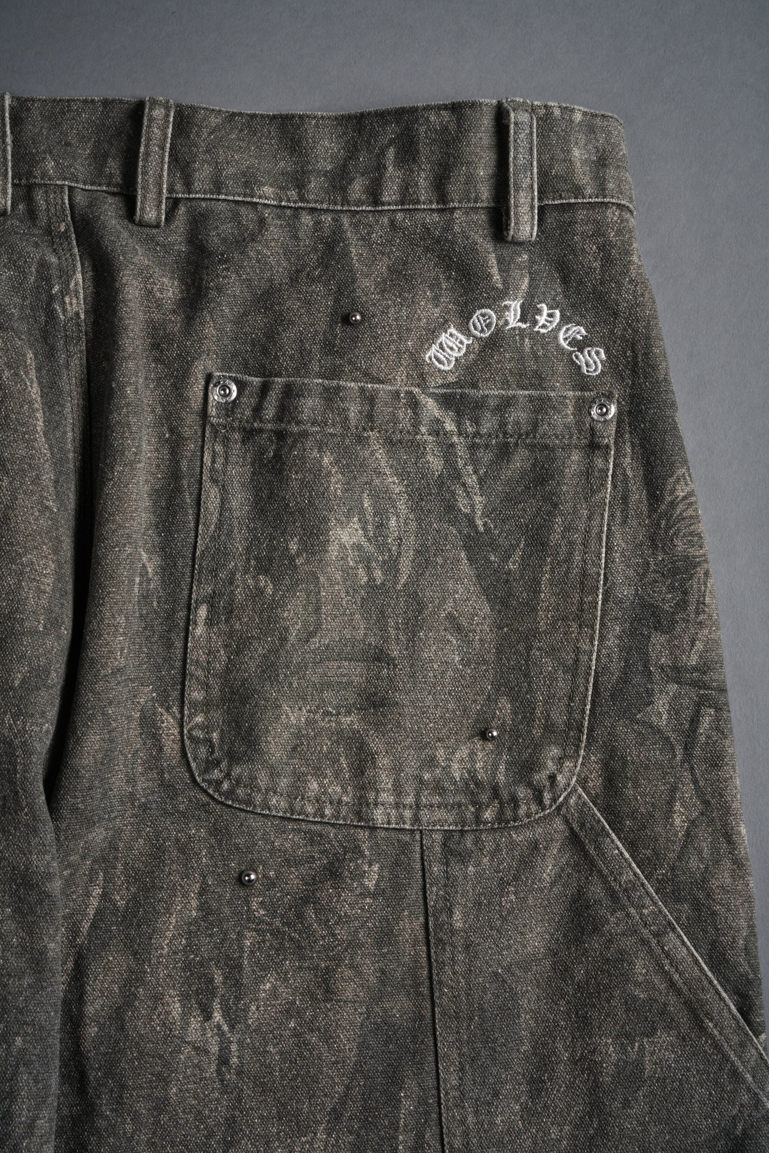 Studded Wolves Chopper Hoffa V2 Pants in Vintage Norse Camo — imagem 13