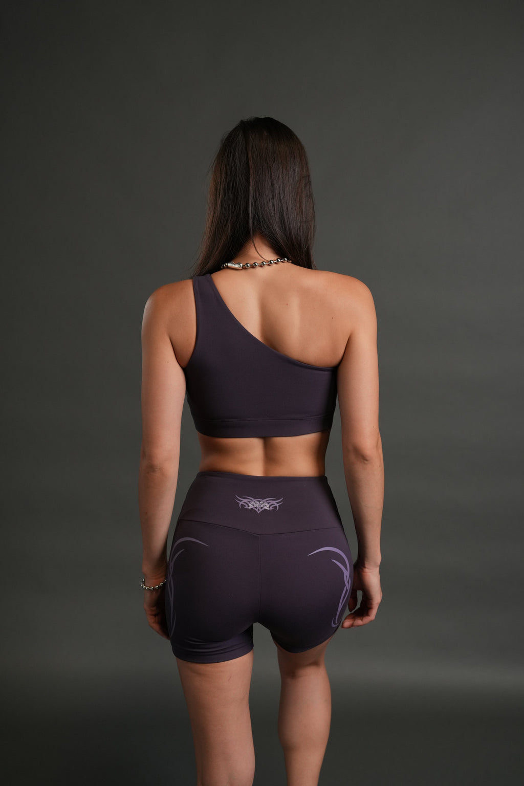 Finite Flame One Shoulder Sports Bra in Phantom Purple — imagem 2