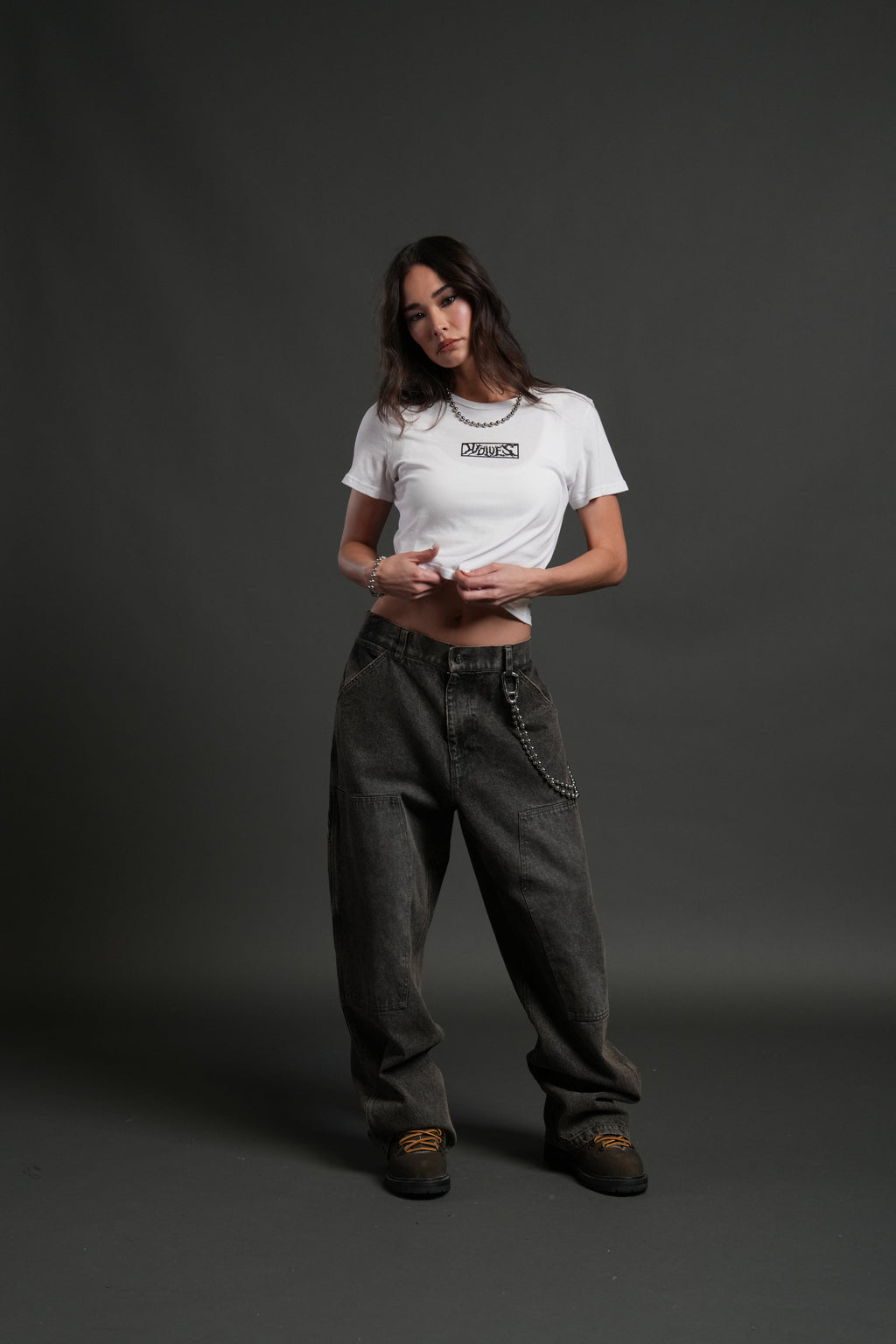 Midnight Wolves "Timeless" Tee in White — imagem 3