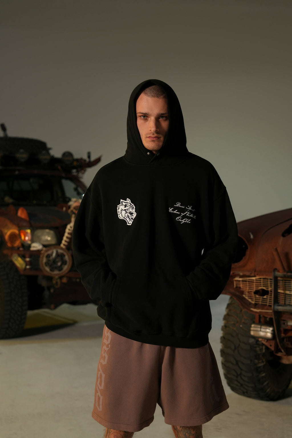God Of Thunder "Pierce" Hoodie in Black — imagem 2