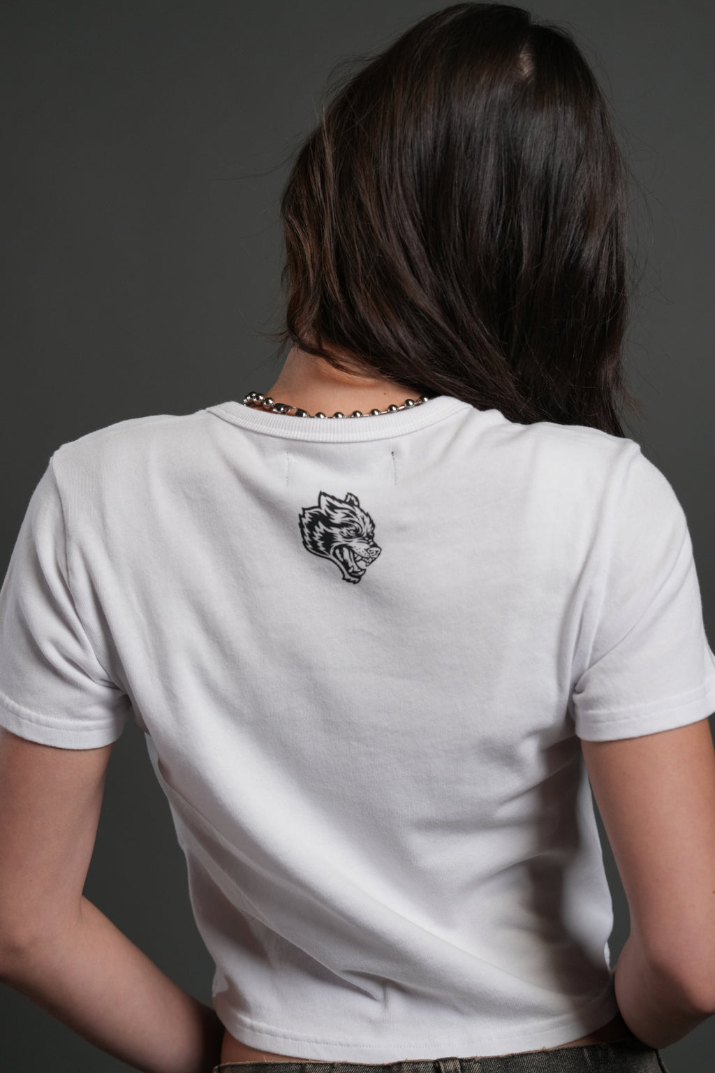 Midnight Wolves "Timeless" Tee in White — imagem 6