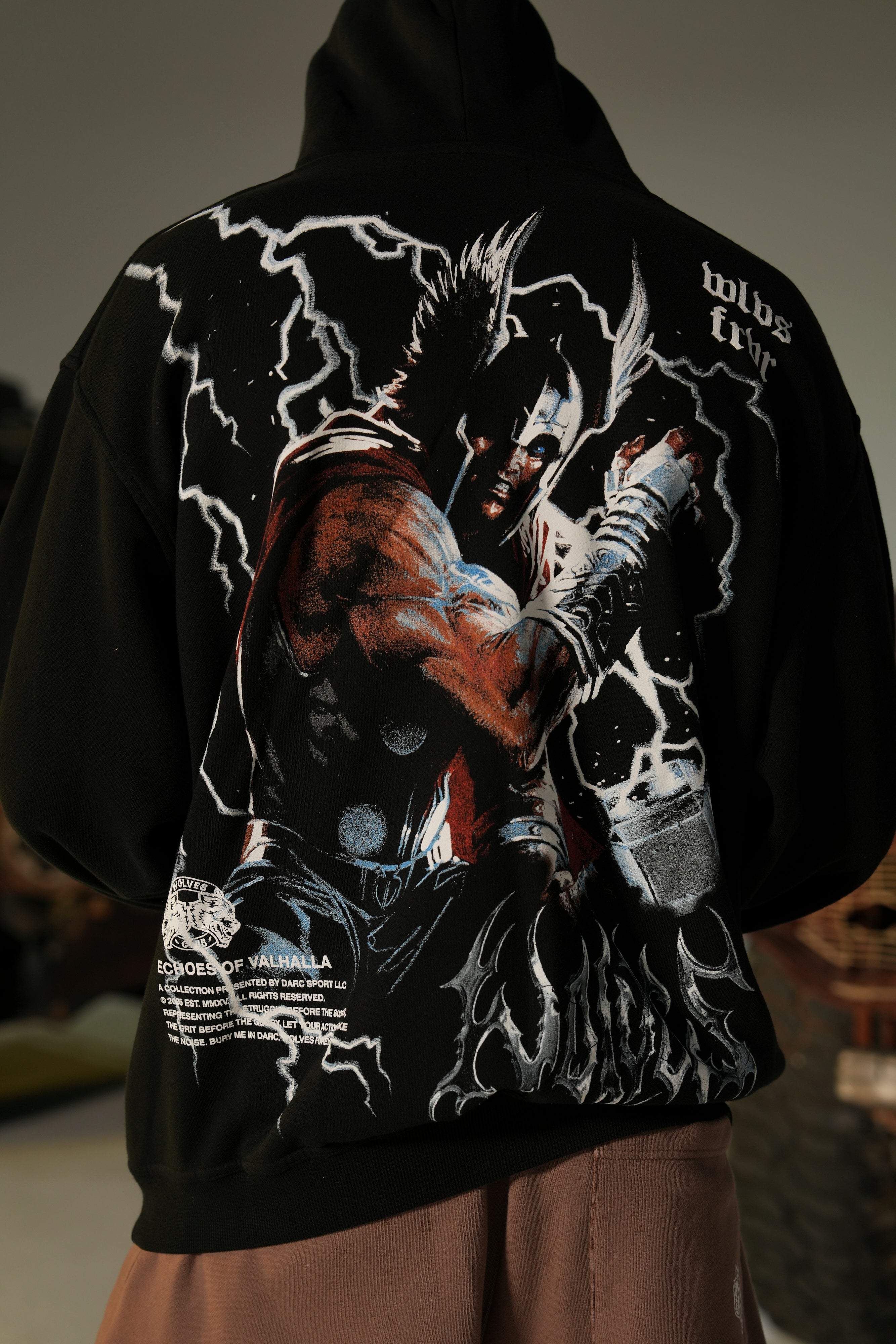 God Of Thunder "Pierce" Hoodie in Black — imagem 4