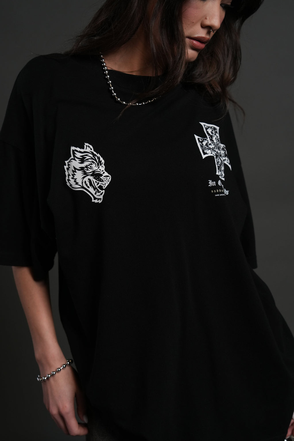 Iron Wolf Pack "Premium" Oversized Tee in Black - imagem 13