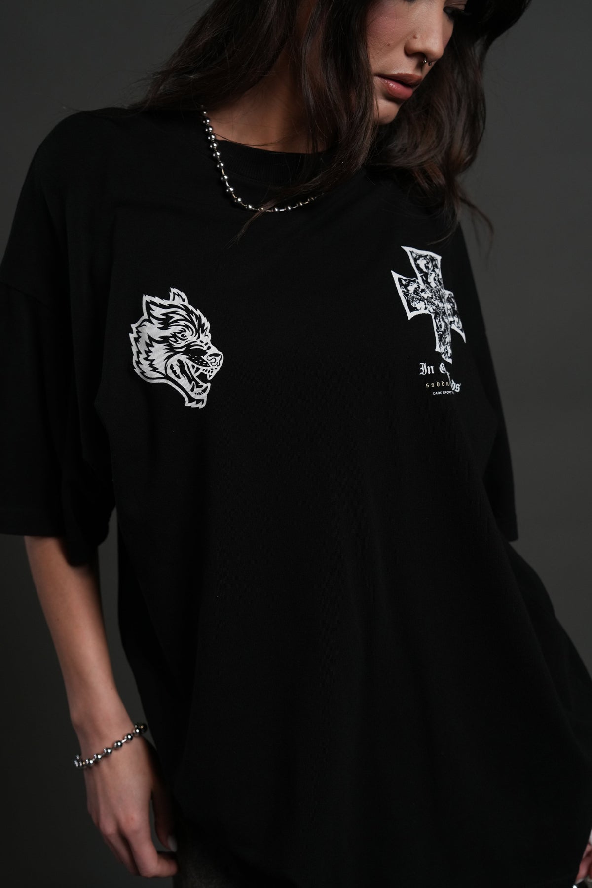 Iron Wolf Pack "Premium" Oversized Tee in Black - imagem 13