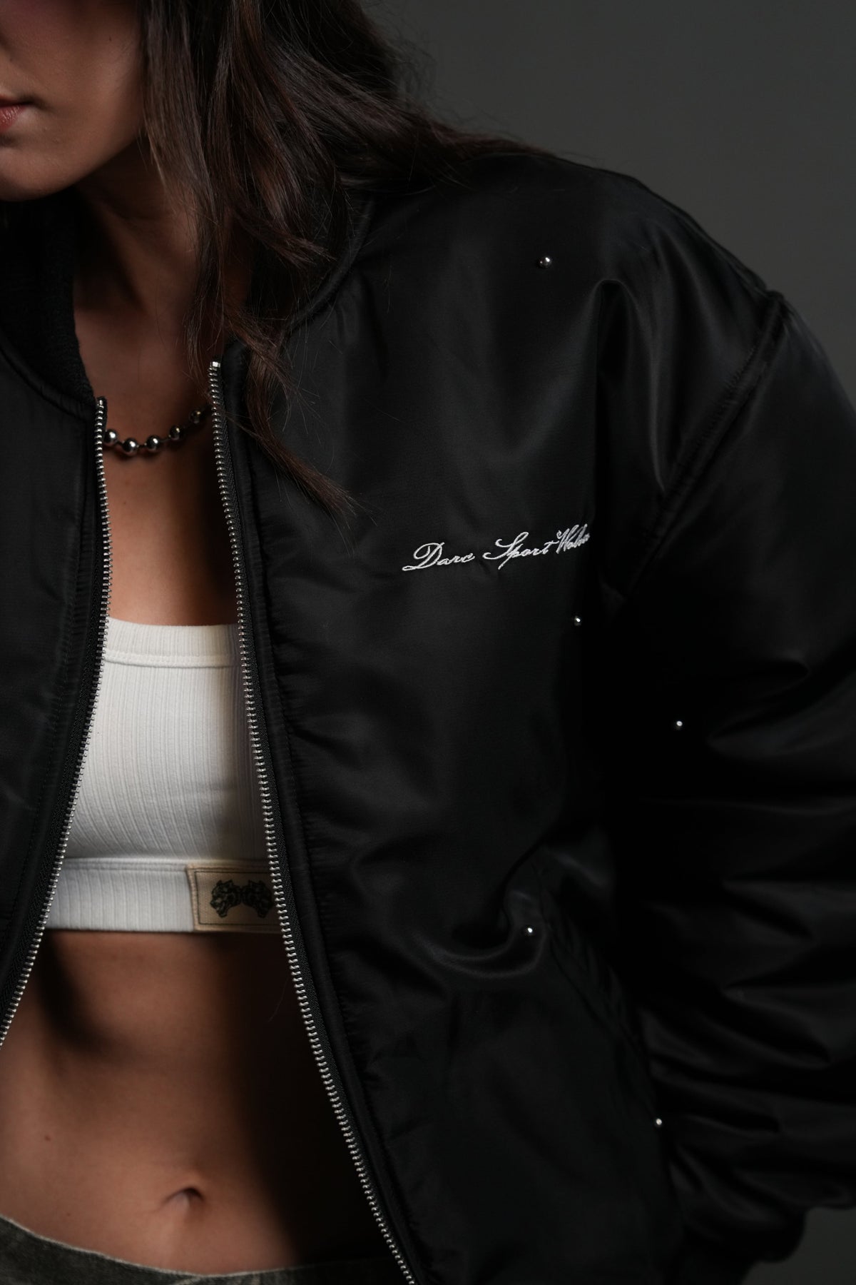 Studded Darc Sport Wolves Remy Bomber Jacket in Black - imagem 6
