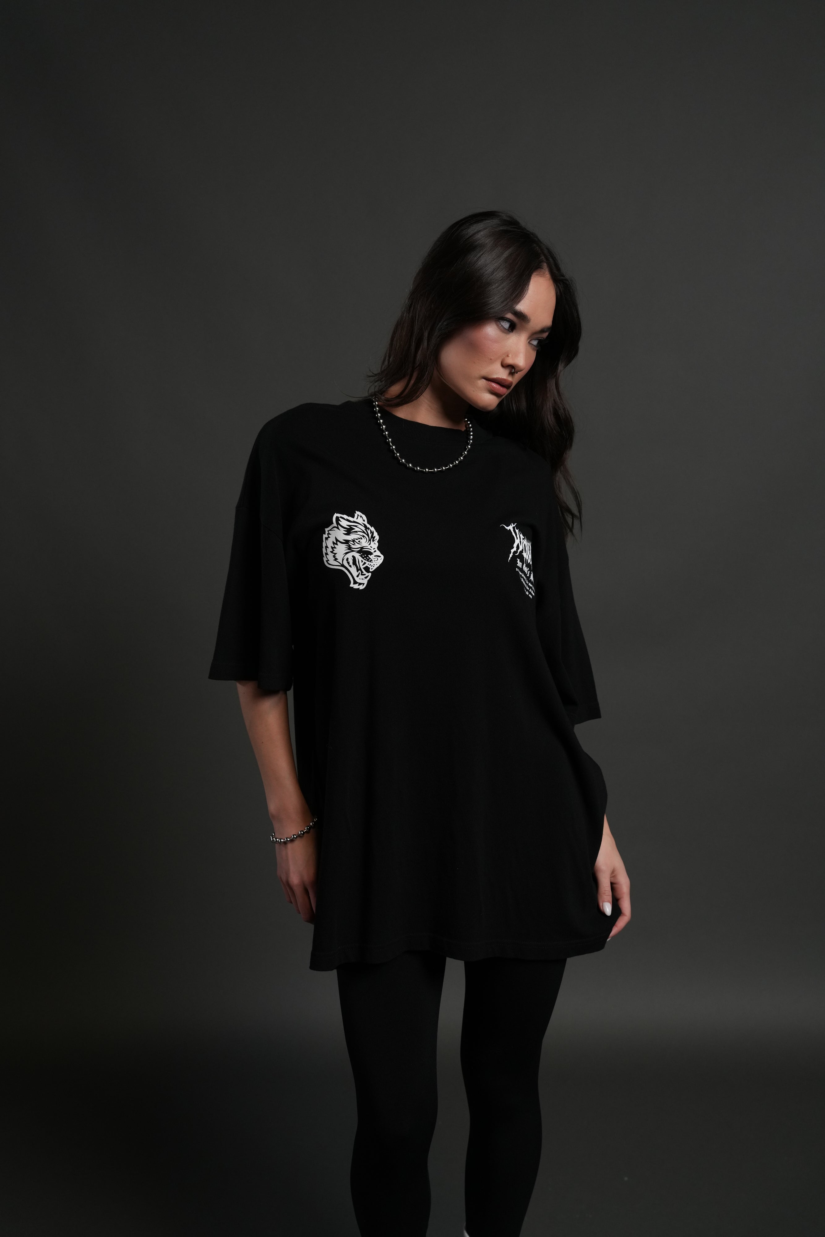 Through The Clouds "Premium" Oversized Tee in Black — imagem 9