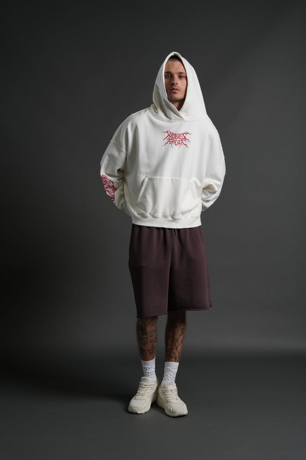 Slasher Destroyed Grunge "Gage Box Cut" Hoodie in Cream — imagem 6