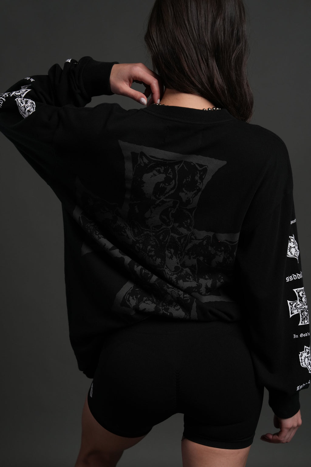 Iron Wolf Pack "Premium" L/S Tee in Black - imagem 14