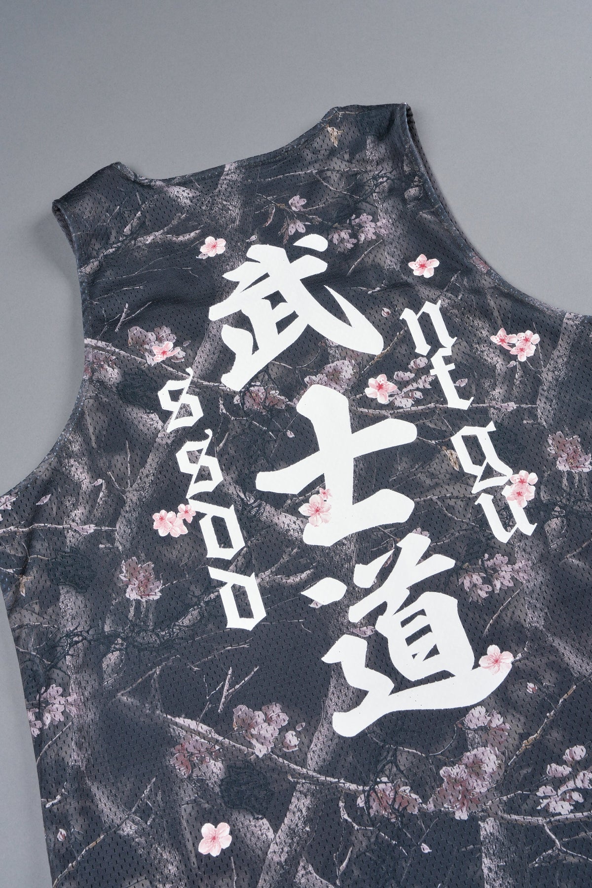 Shadow Blossom Reversible Bball Jersey In Slate Gray / All Of Us Camo - imagem 26