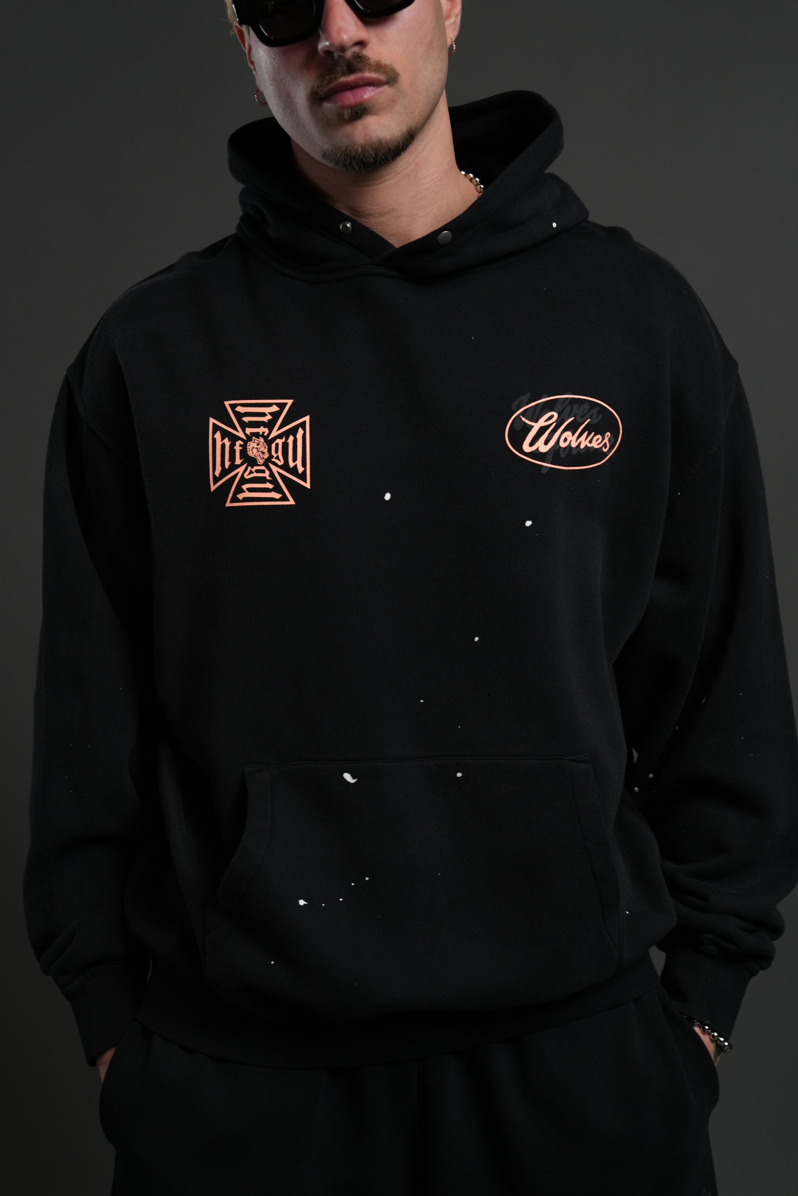 DSA FRVR "Pierce" Hoodie in Black Drift Wash — imagem 5