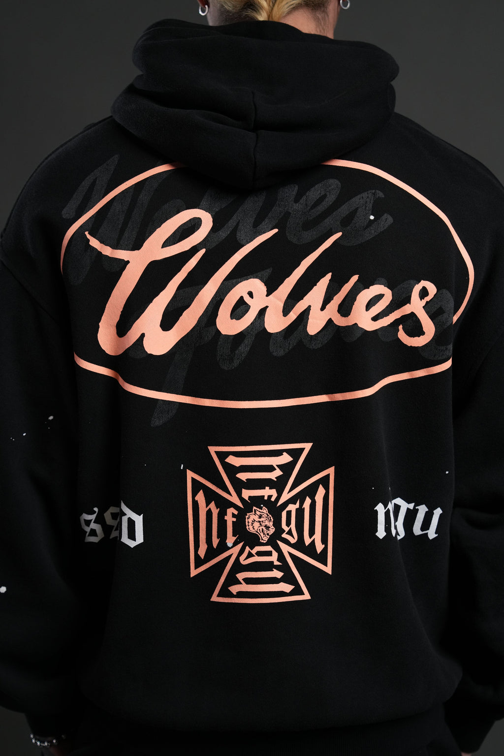DSA FRVR "Pierce" Hoodie in Black Drift Wash — imagem 6