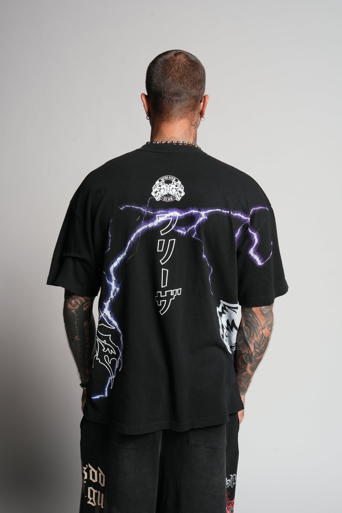 Frieza Energy "Premium" Oversized Tee in Black — imagem 2