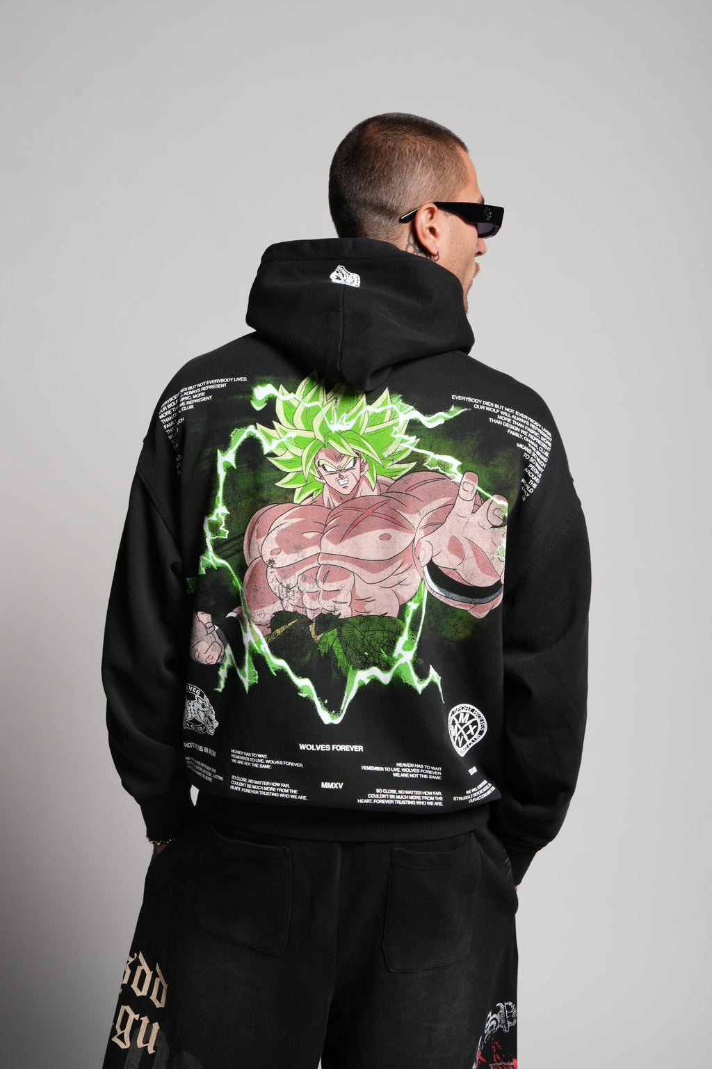 Absolute Form "Pierce" Hoodie in Black — imagem 4