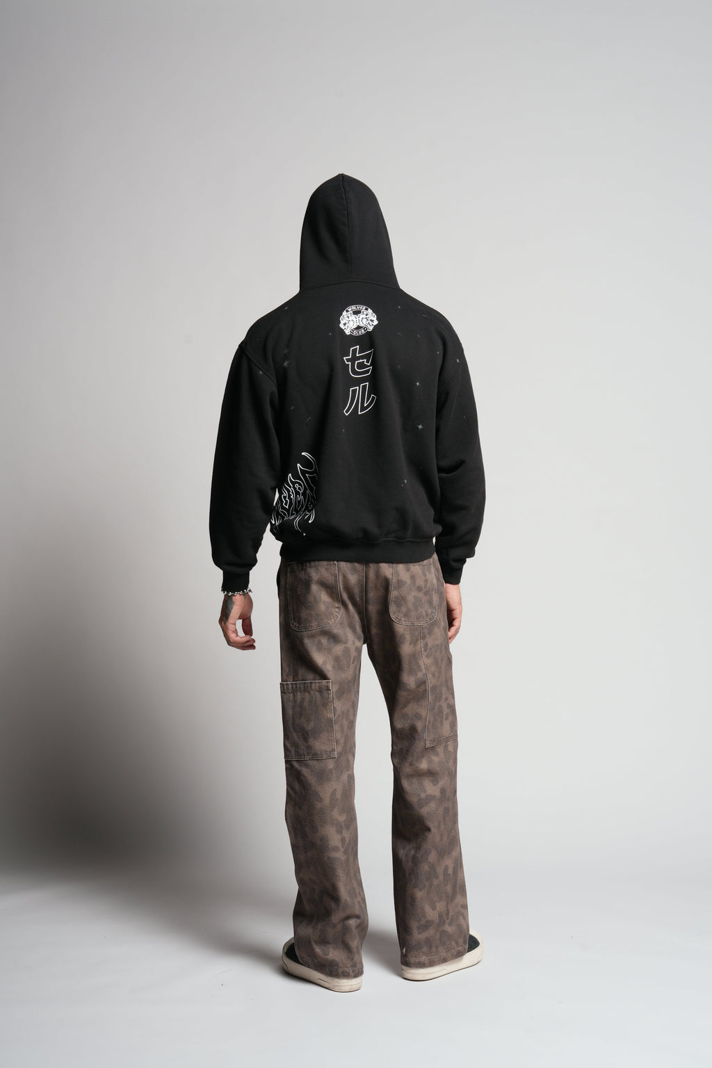 Cell Energy "Pierce" Hoodie in Black — imagem 6