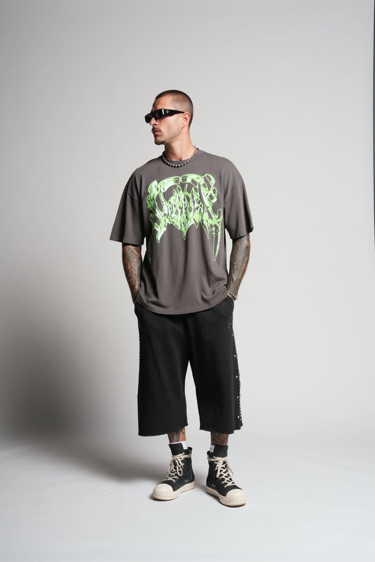 Absolute Form "Premium" Oversized Tee in Wolf Gray — imagem 5