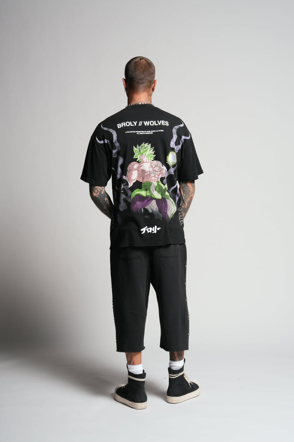 Our Reason "Premium" Oversized Tee in Black — imagem 6