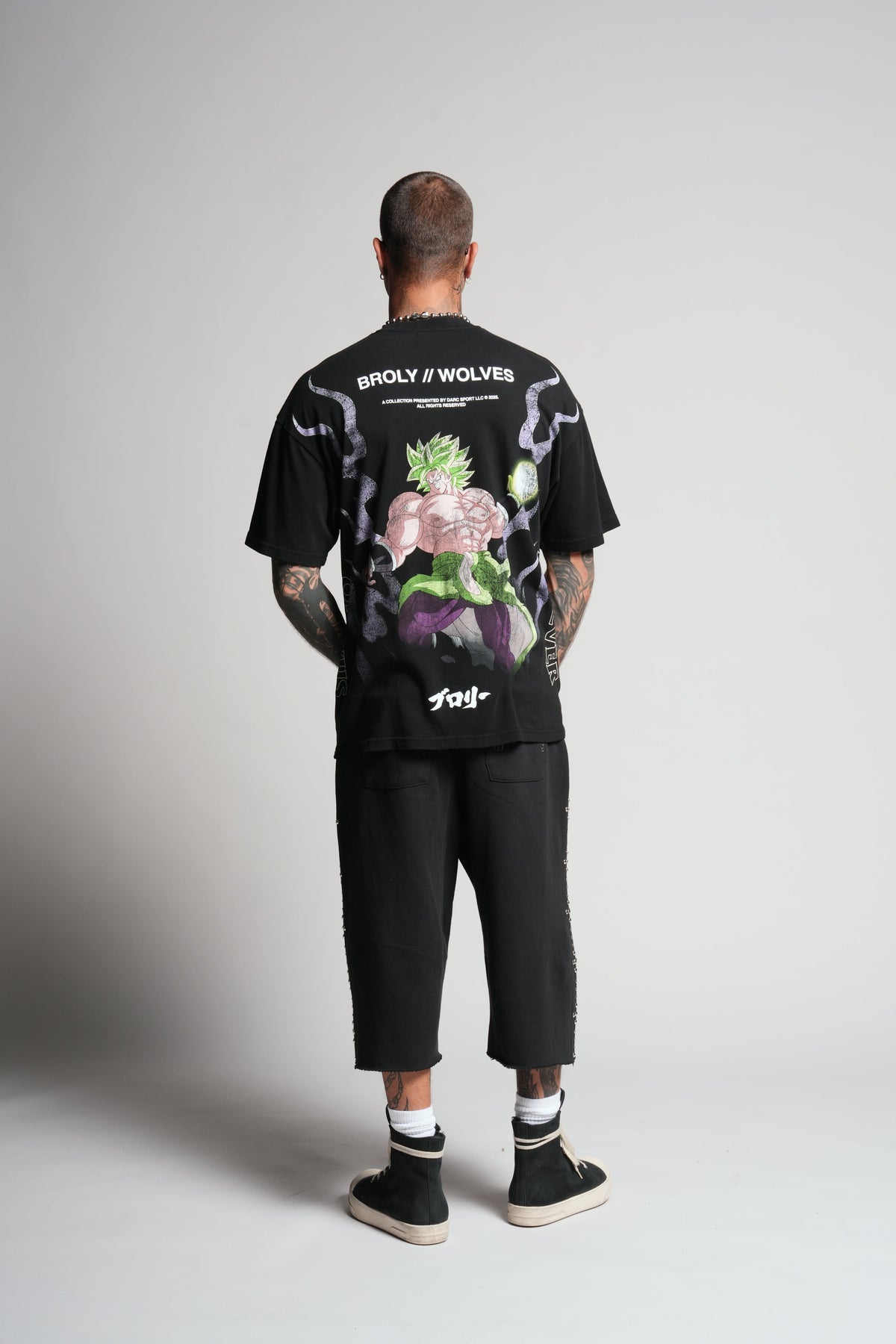Our Reason "Premium" Oversized Tee in Black — imagem 6