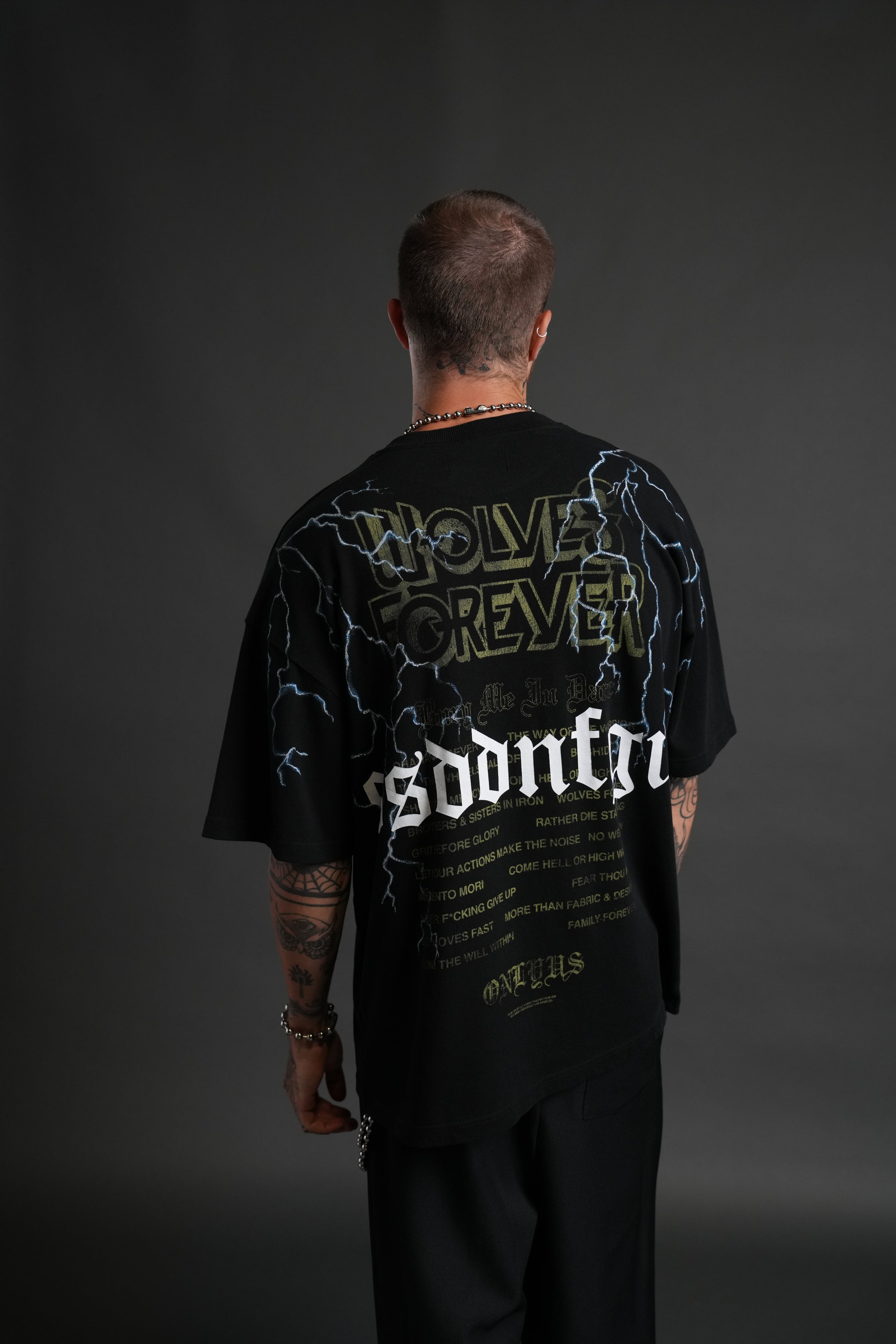 Darc Storm "Premium" Oversized Tee in Black — imagem 4