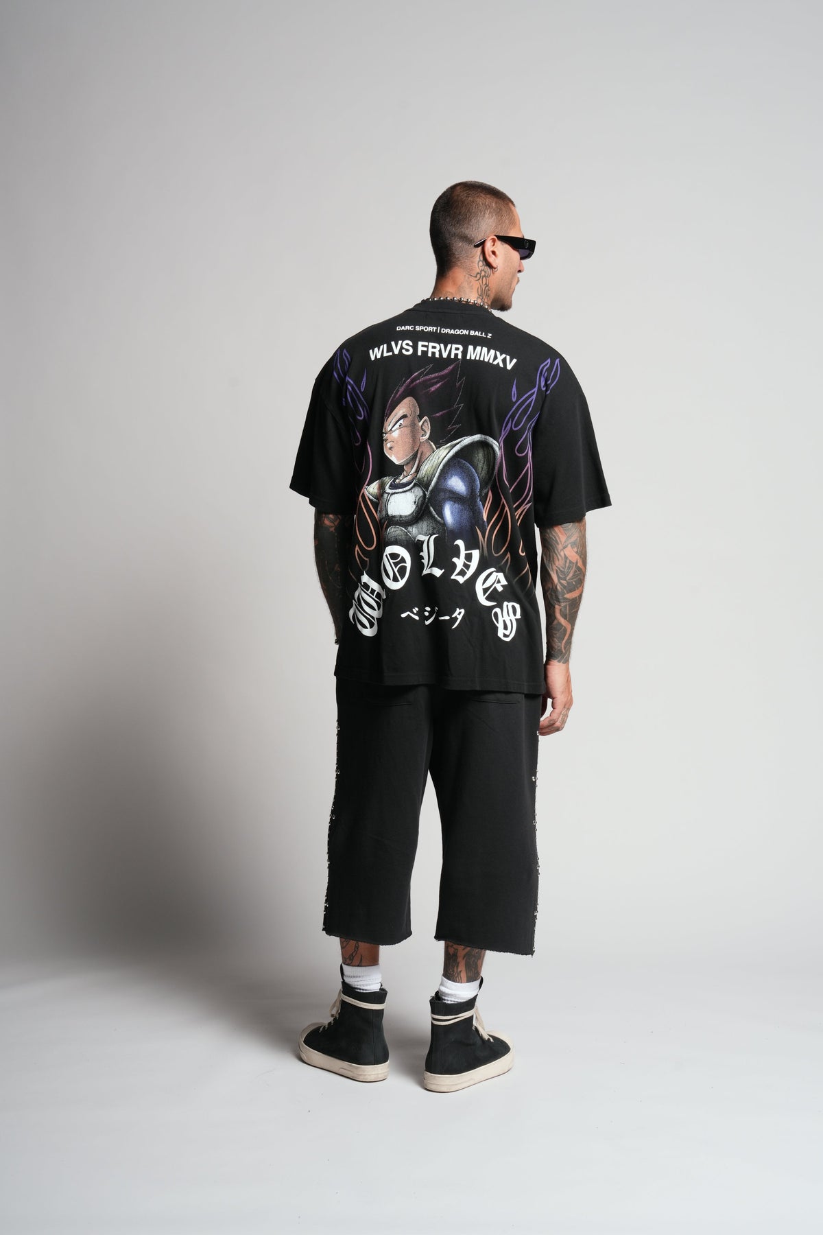 One Of Us "Premium" Oversized Tee in Black — imagem 6
