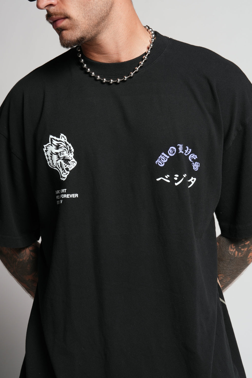 One Of Us "Premium" Oversized Tee in Black — imagem 9