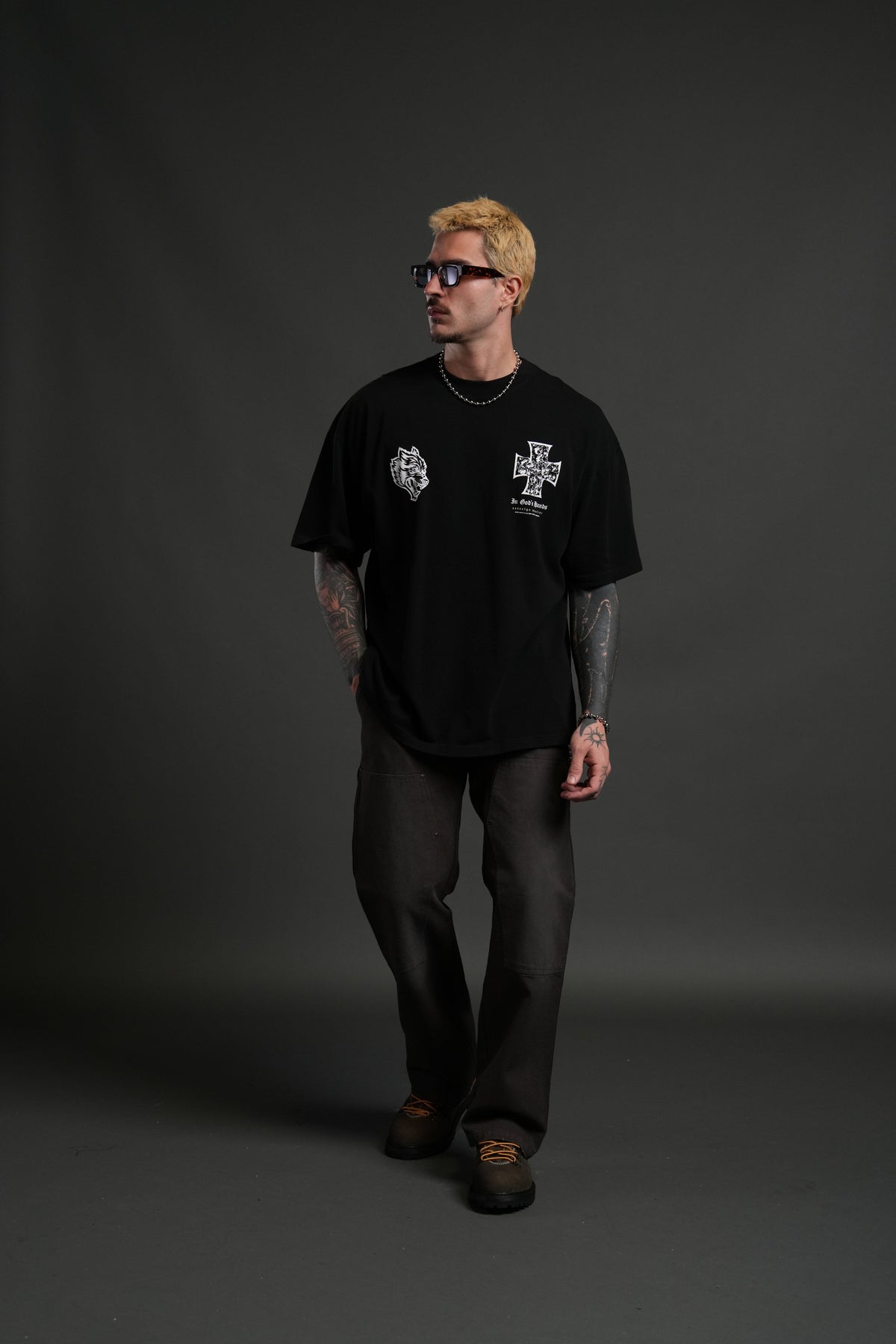Iron Wolf Pack "Premium" Oversized Tee in Black - imagem 5