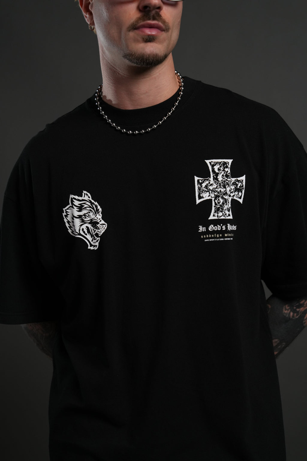 Iron Wolf Pack "Premium" Oversized Tee in Black - imagem 7