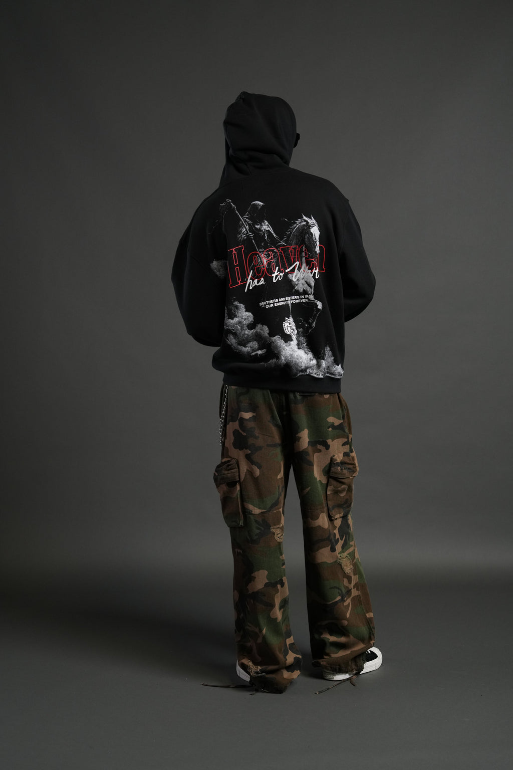 Reaper's Ascension "Pierce" Hoodie in Black — imagem 6